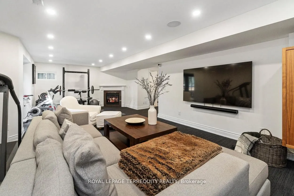 1080 Royal York Road
