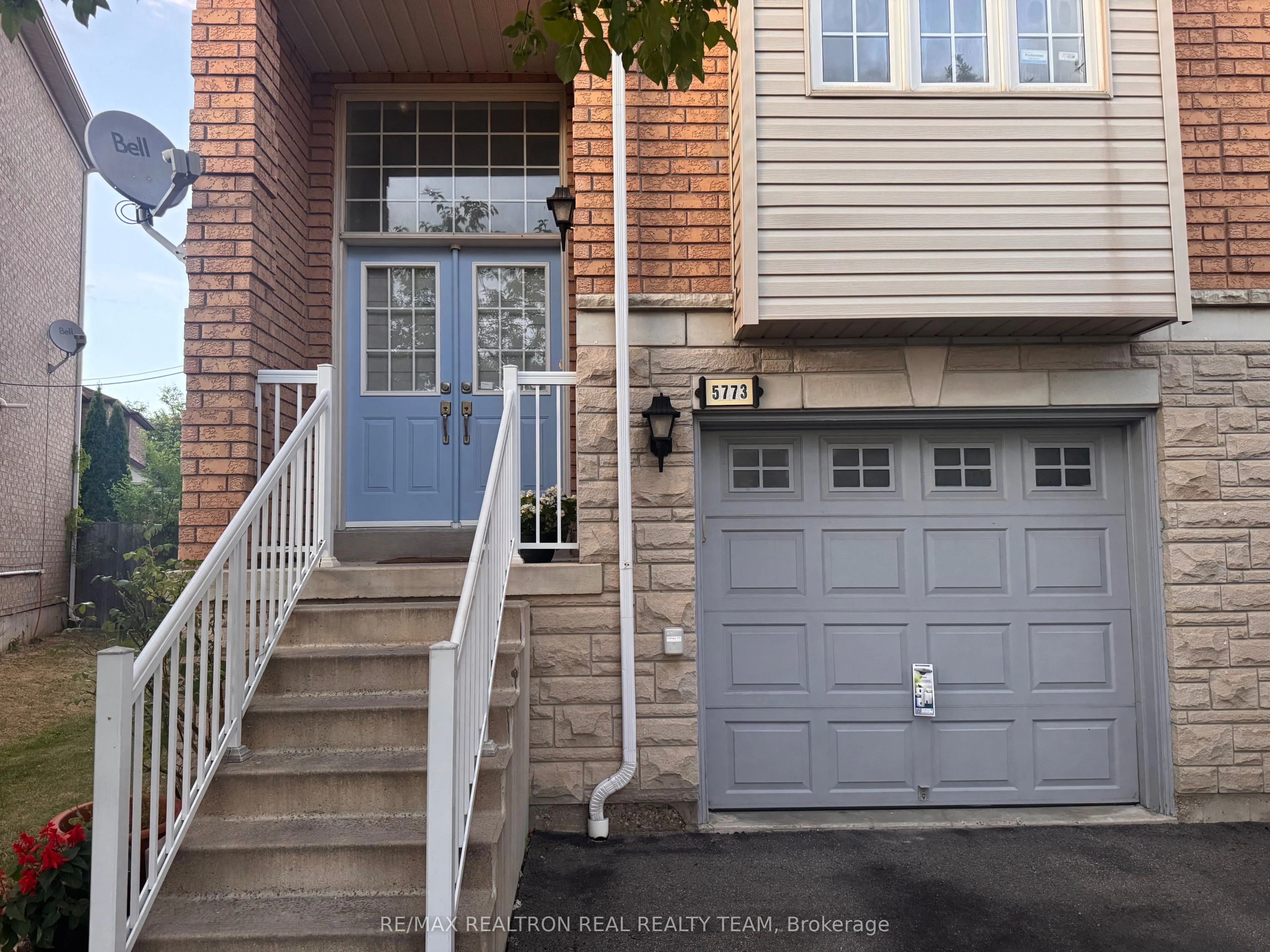 5773 Tiz Road
