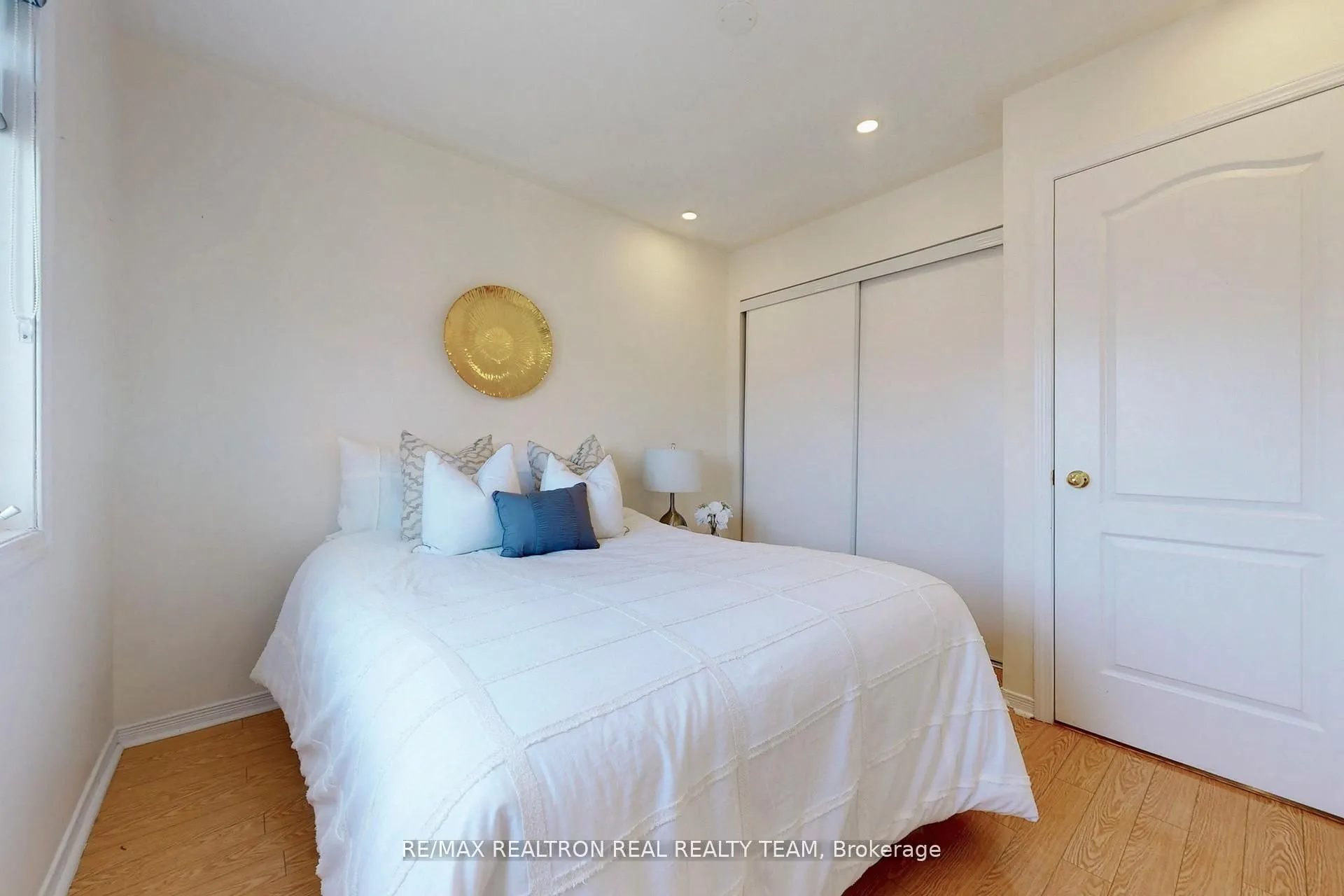 5773 Tiz Road