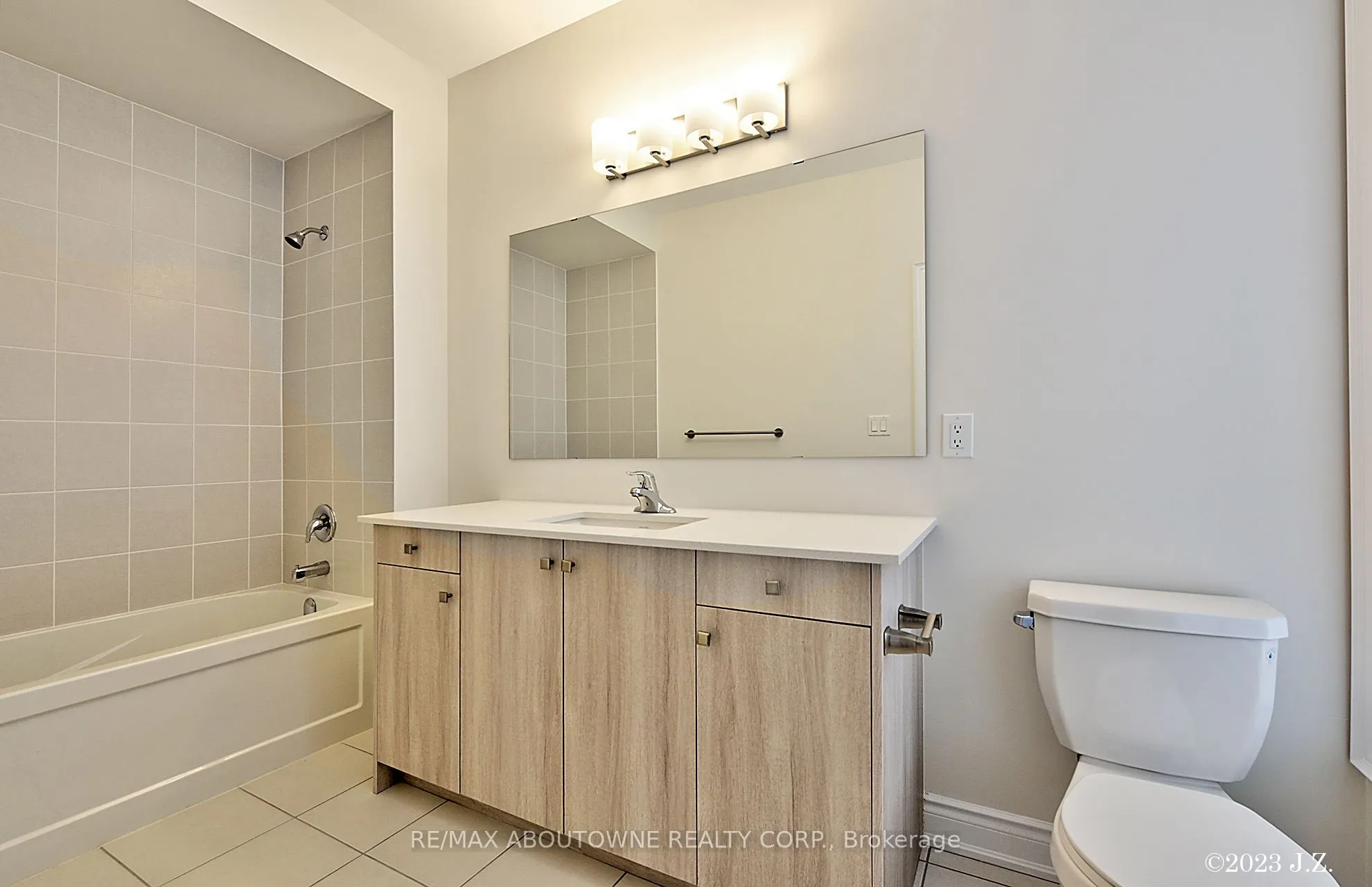 1197 Stag Hollow, #UNIT 1