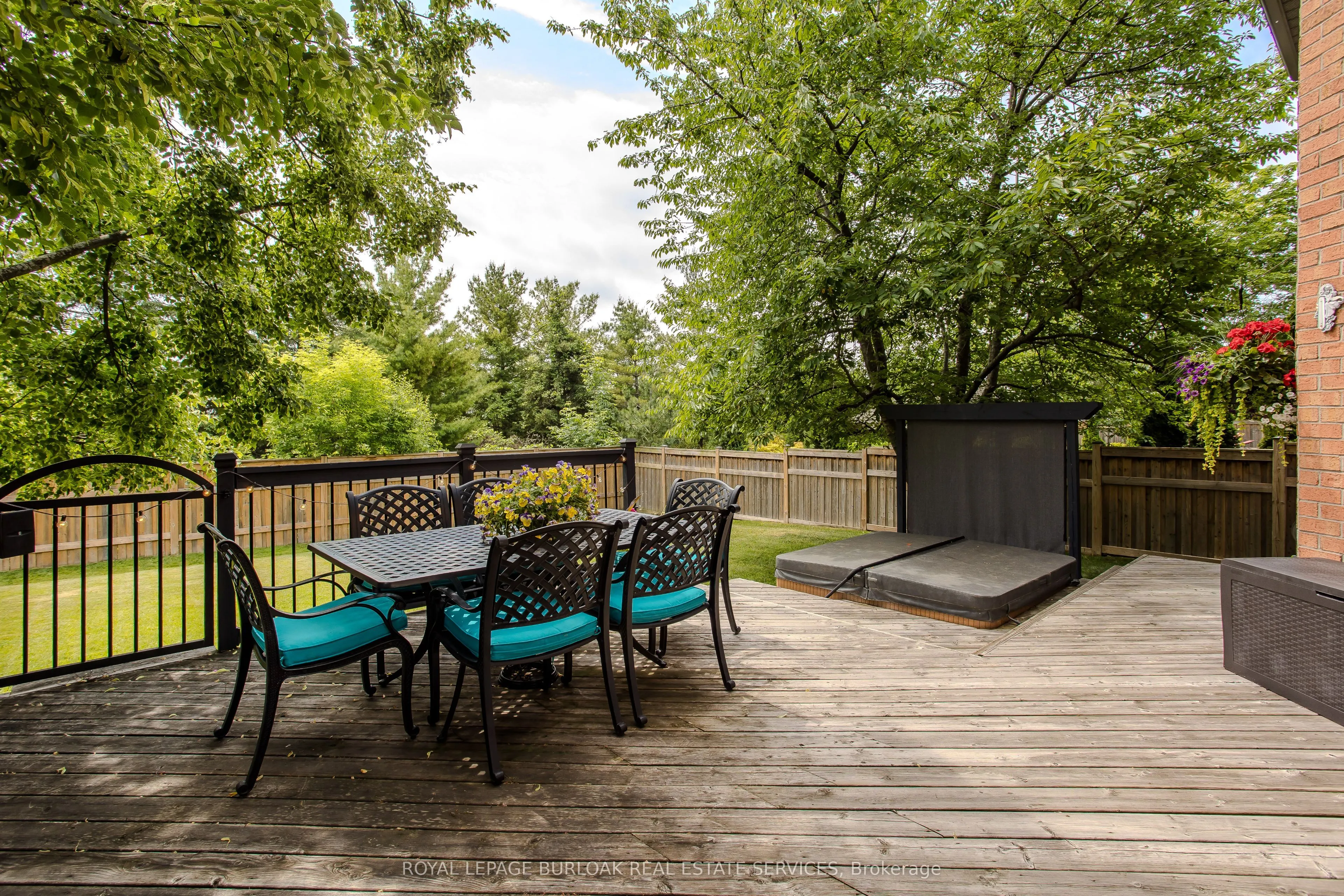 1352 Winterberry Drive