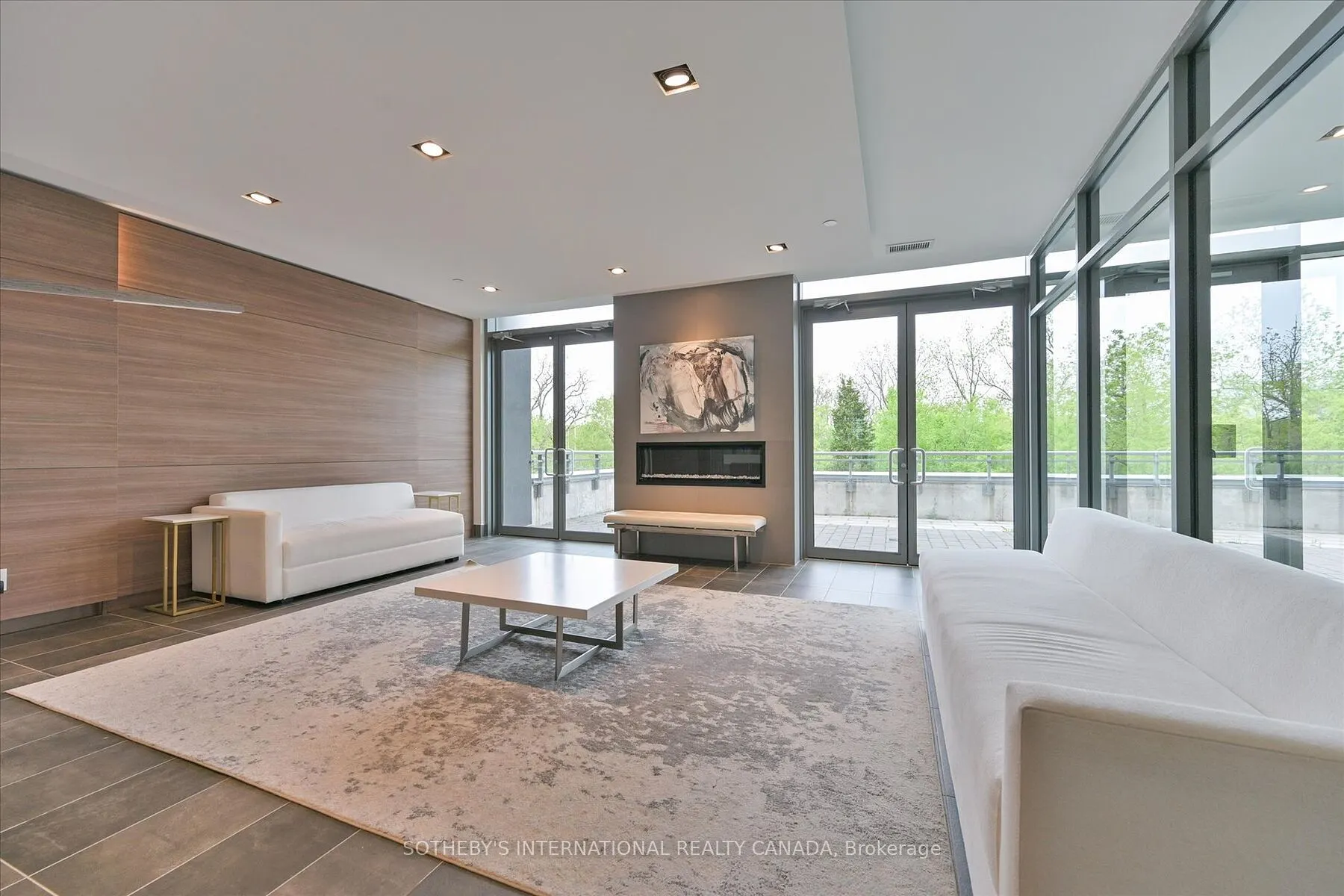 5260 Dundas Street, #410