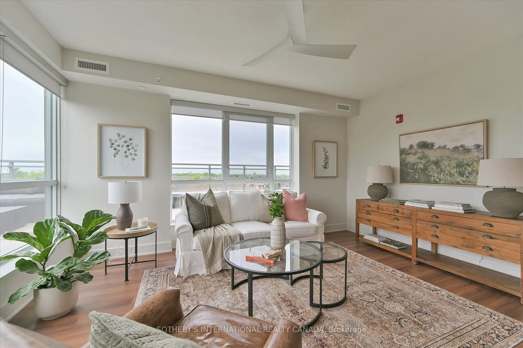 5260 Dundas Street, #410