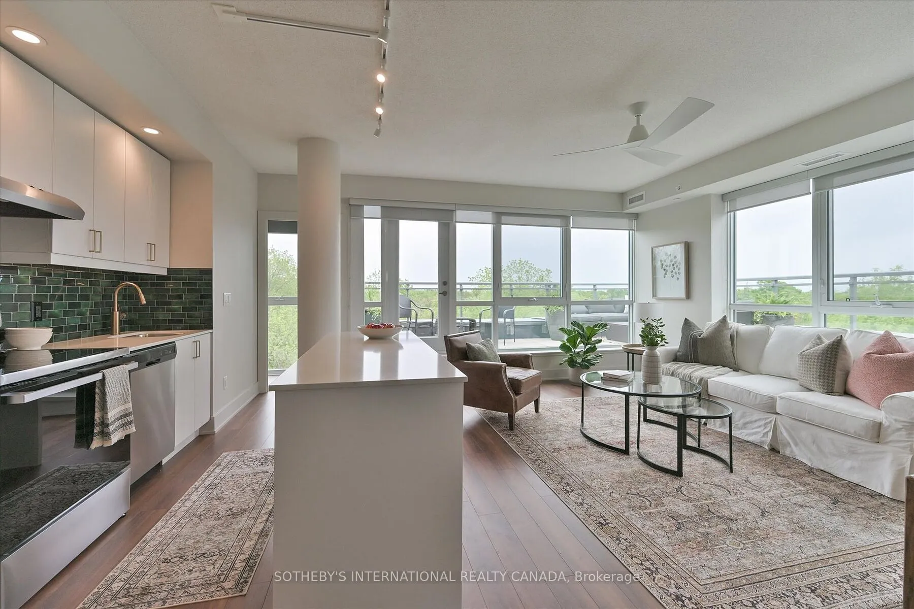 5260 Dundas Street, #410