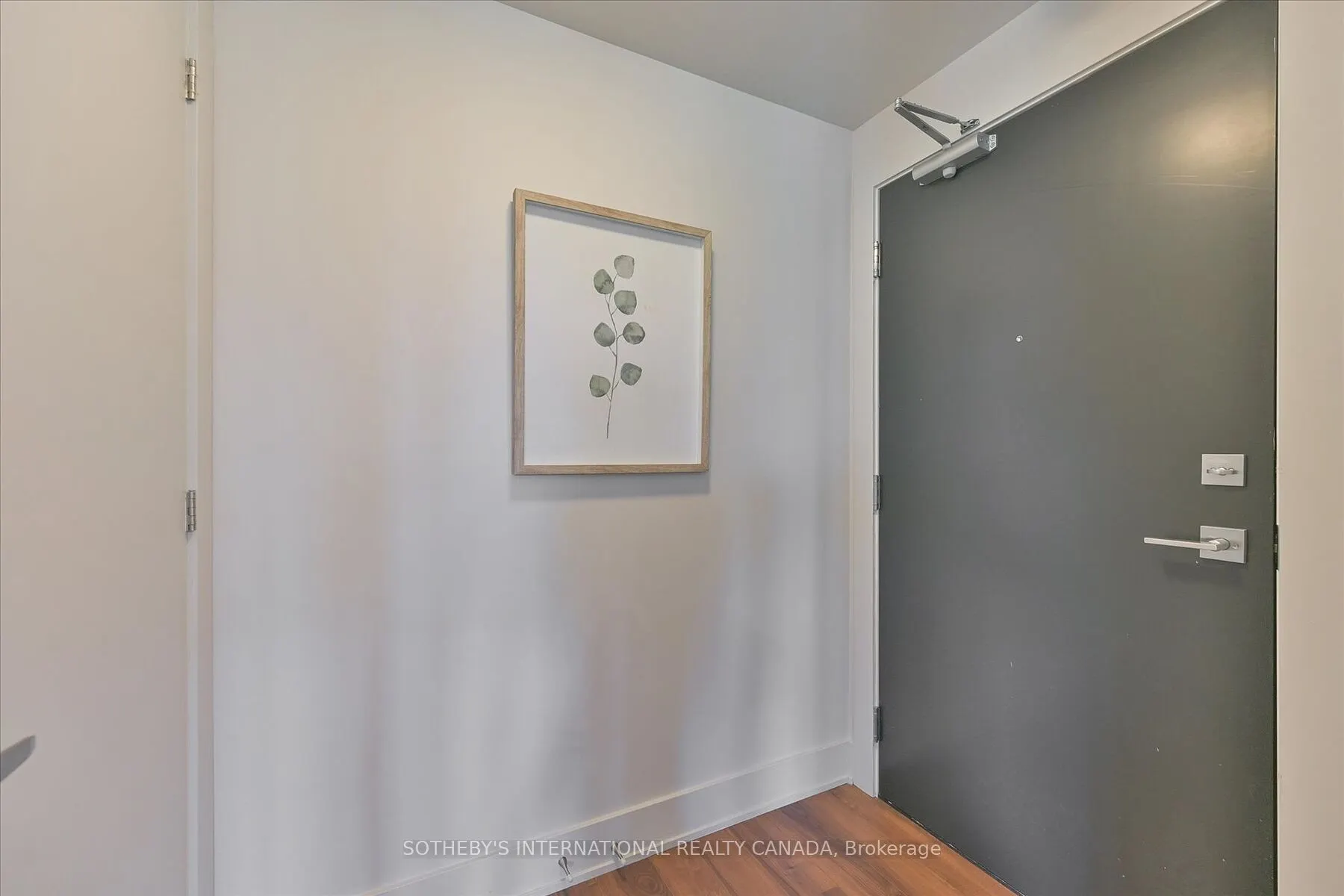 5260 Dundas Street, #410