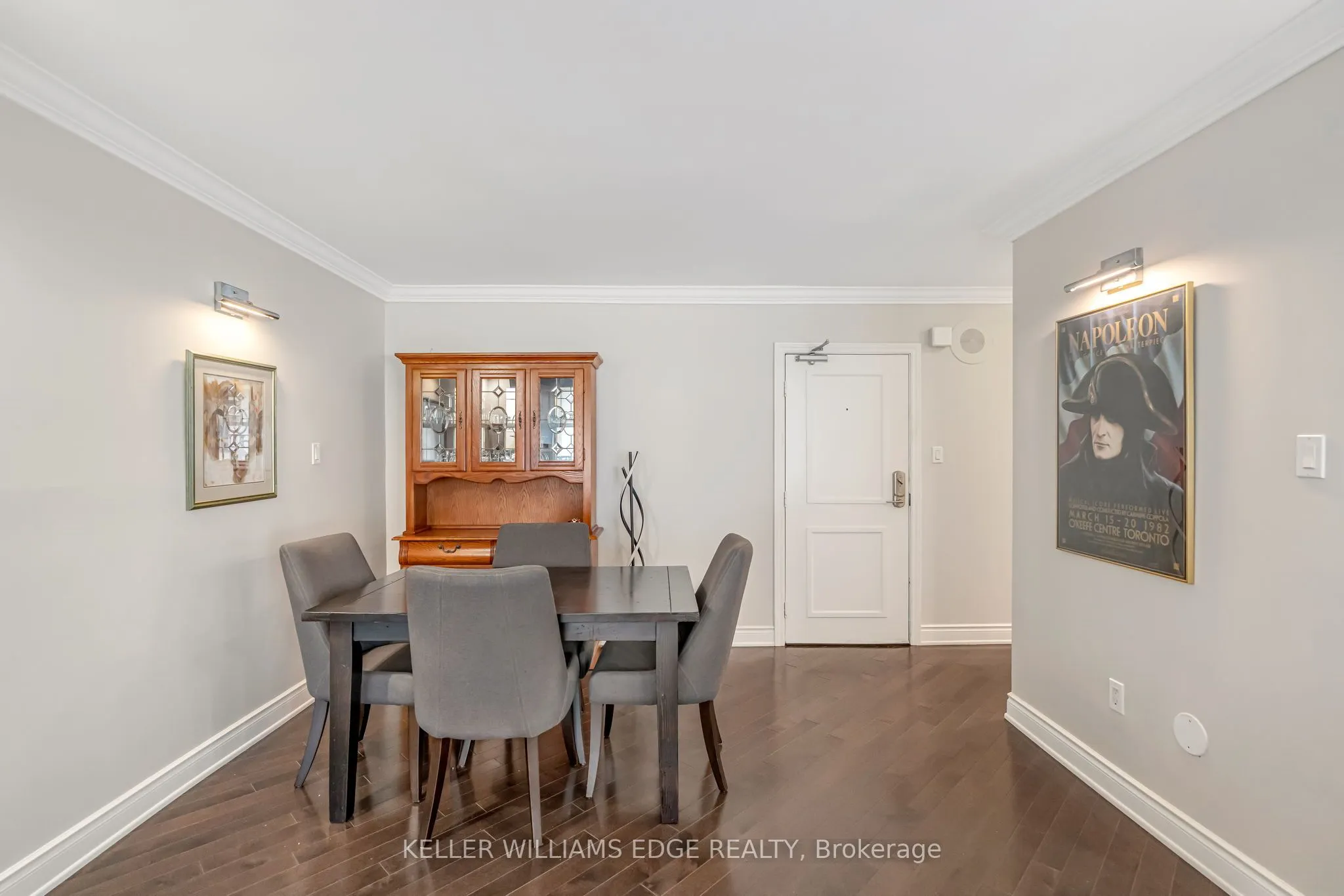 66 High Street E, #904