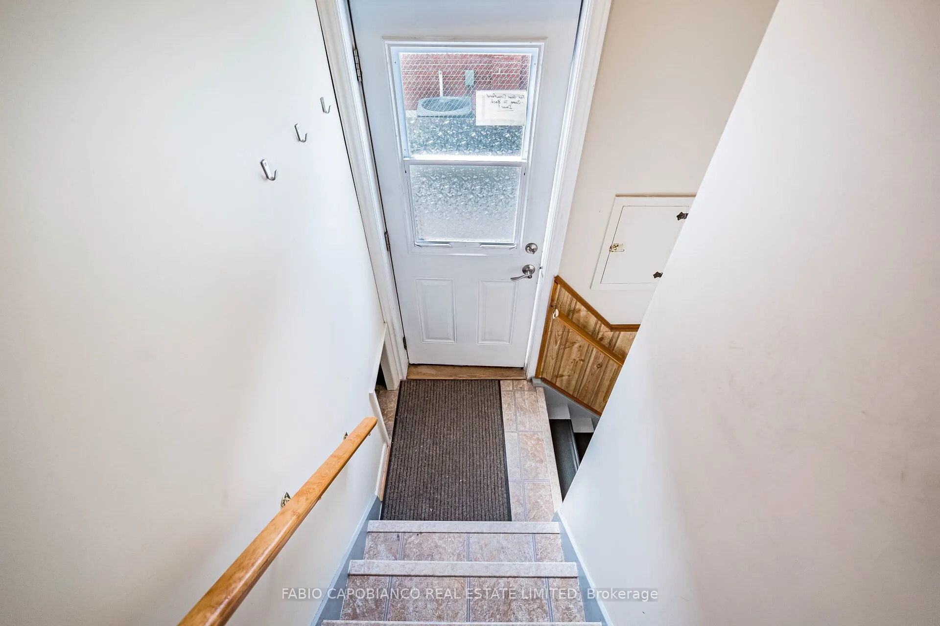21 Treeview Drive