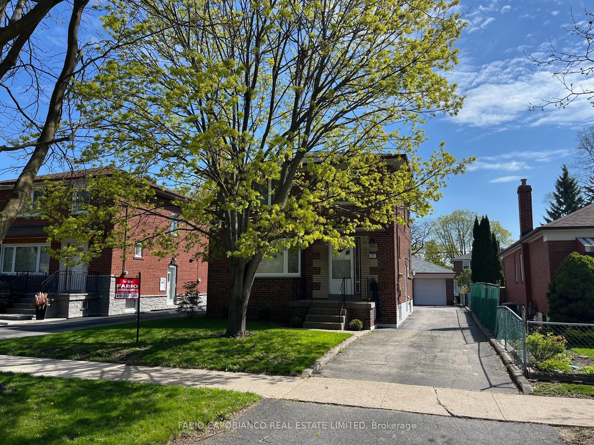 21 Treeview Drive
