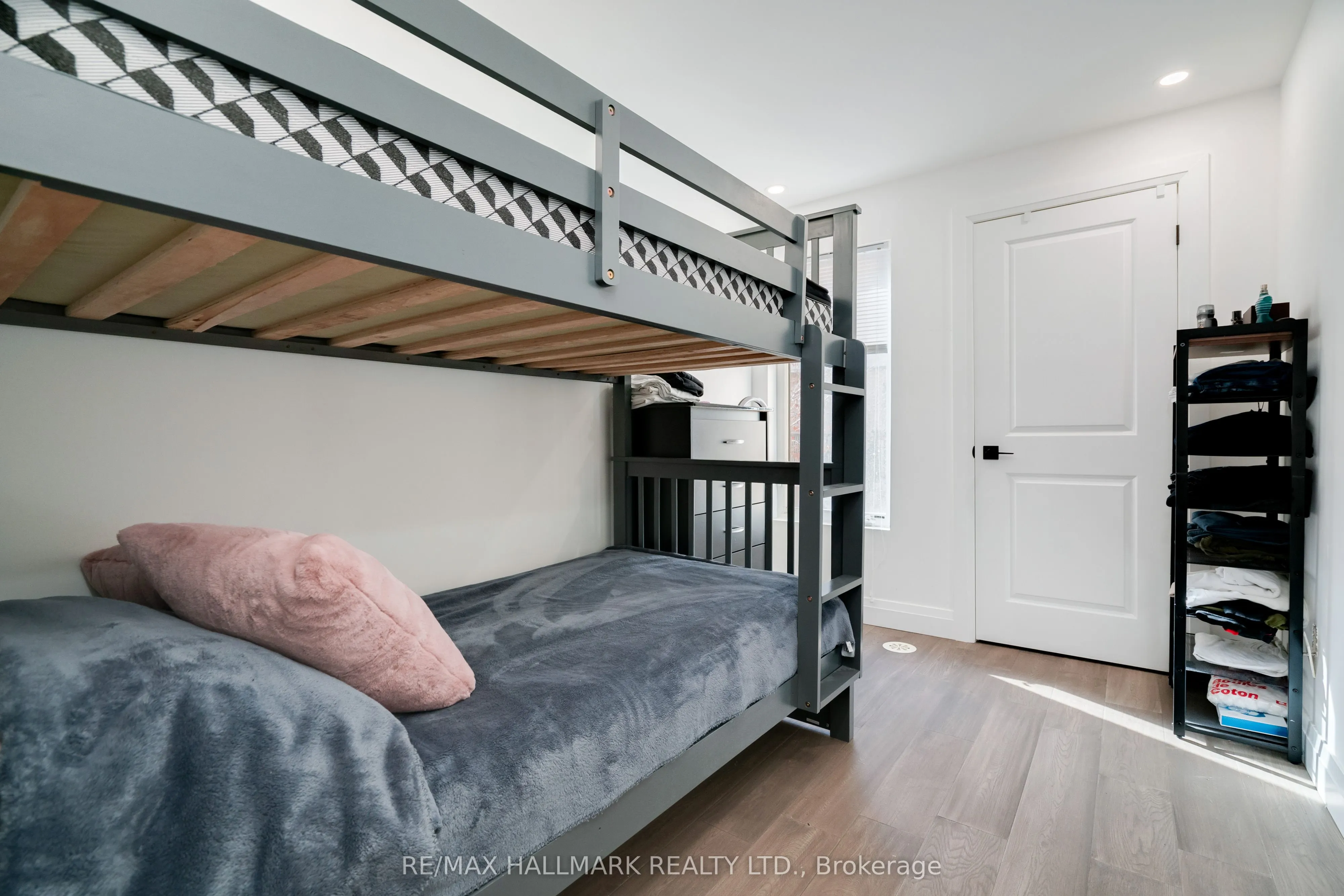 11 Foundry Avenue, #129