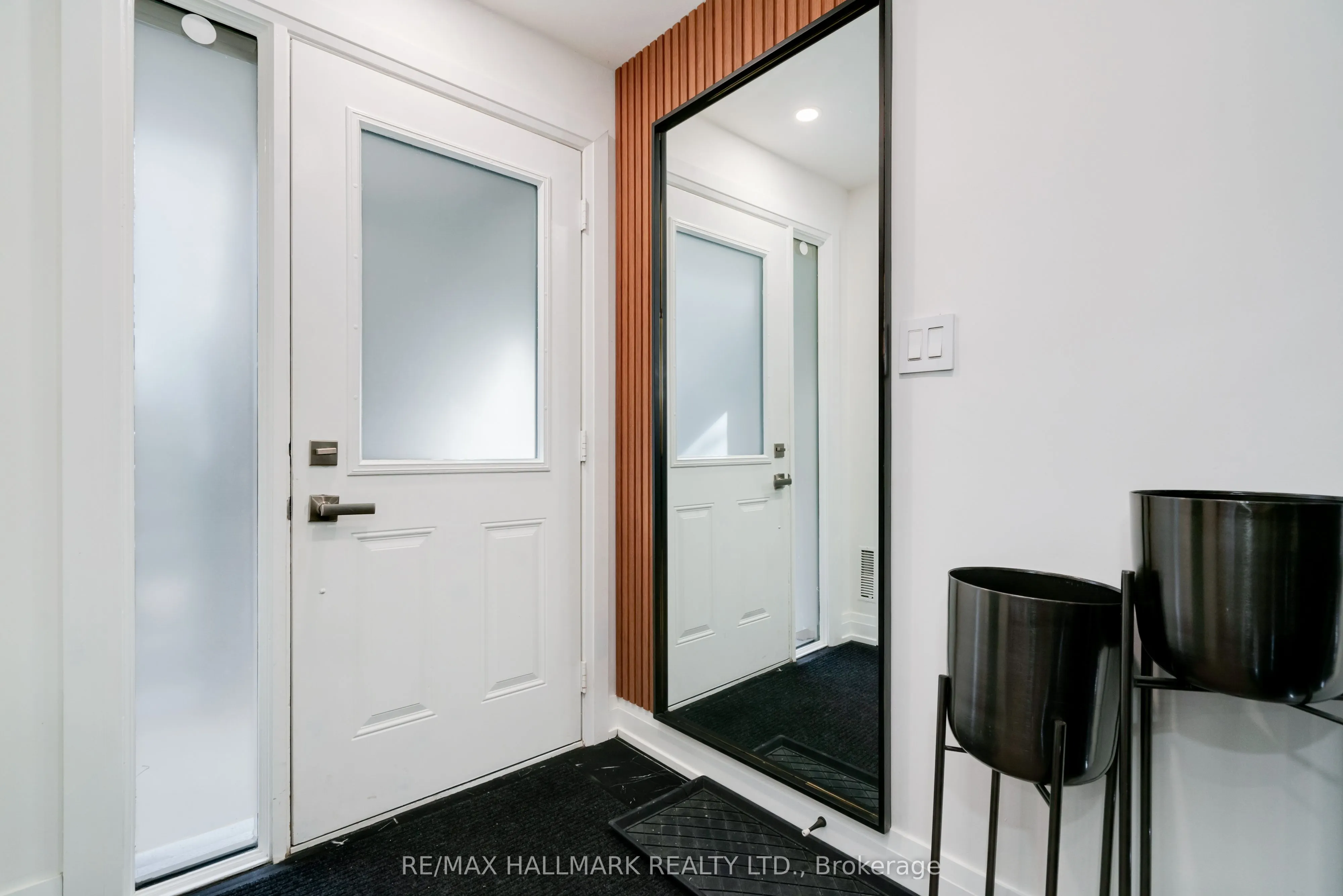 11 Foundry Avenue, #129
