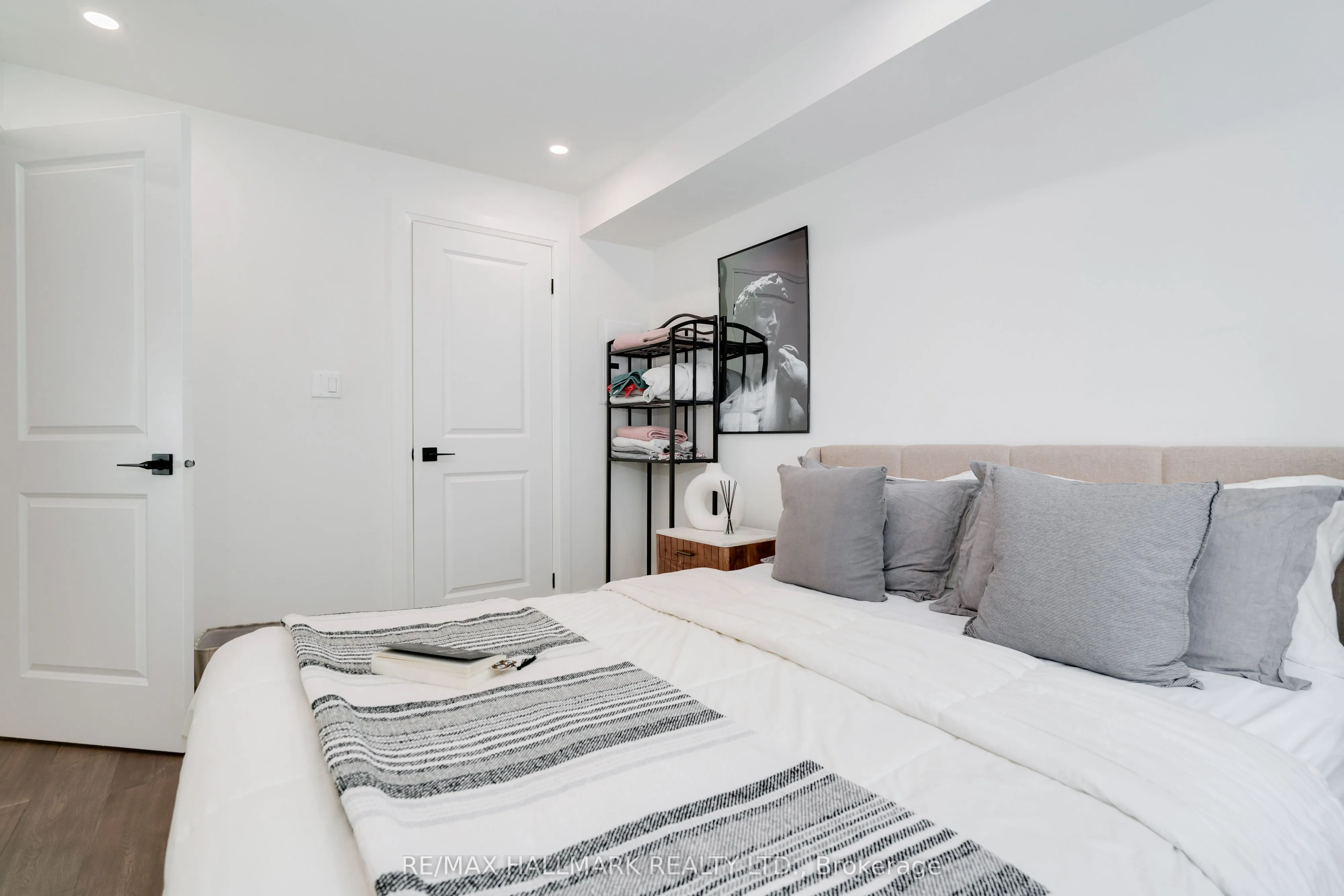 11 Foundry Avenue, #129
