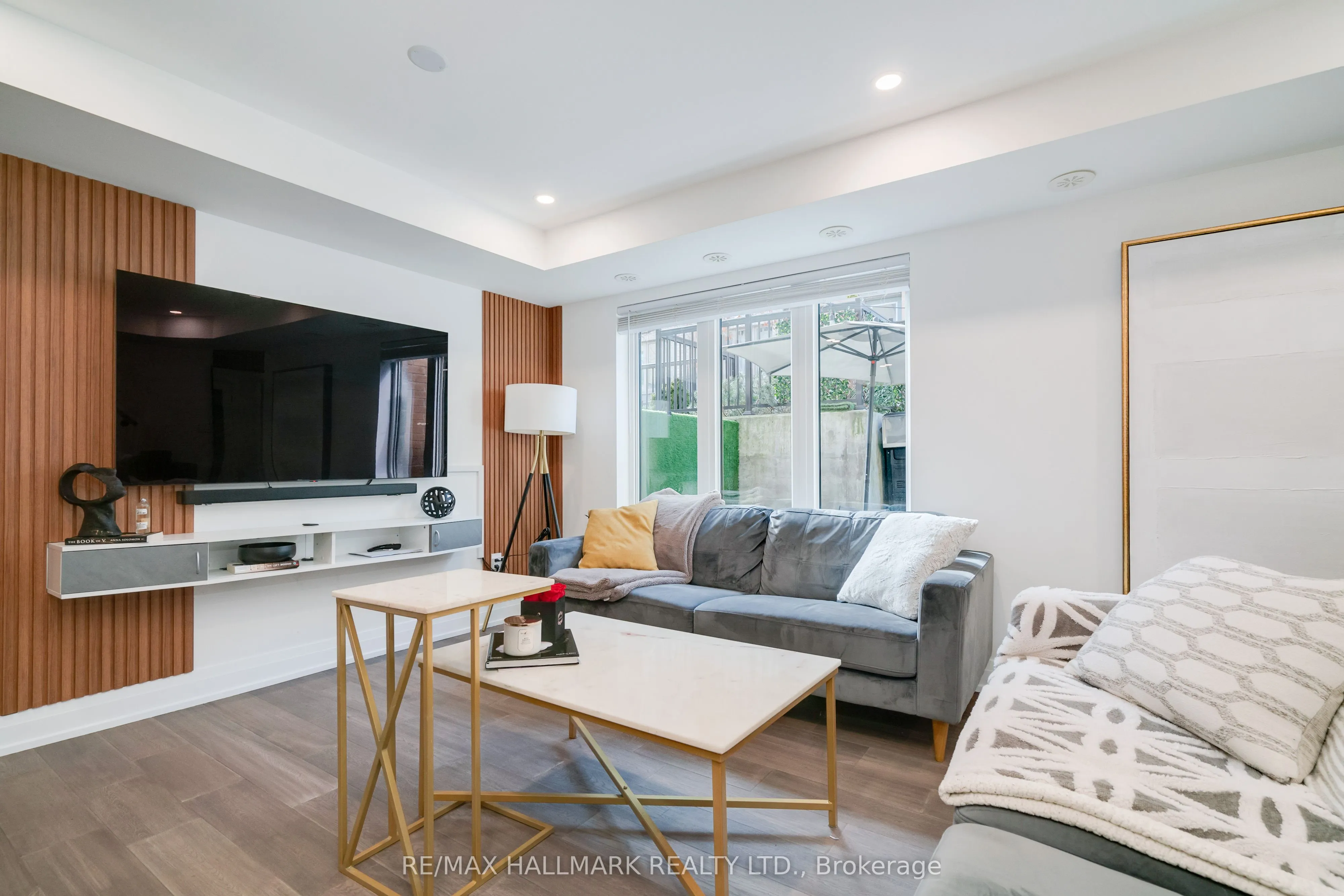 11 Foundry Avenue, #129
