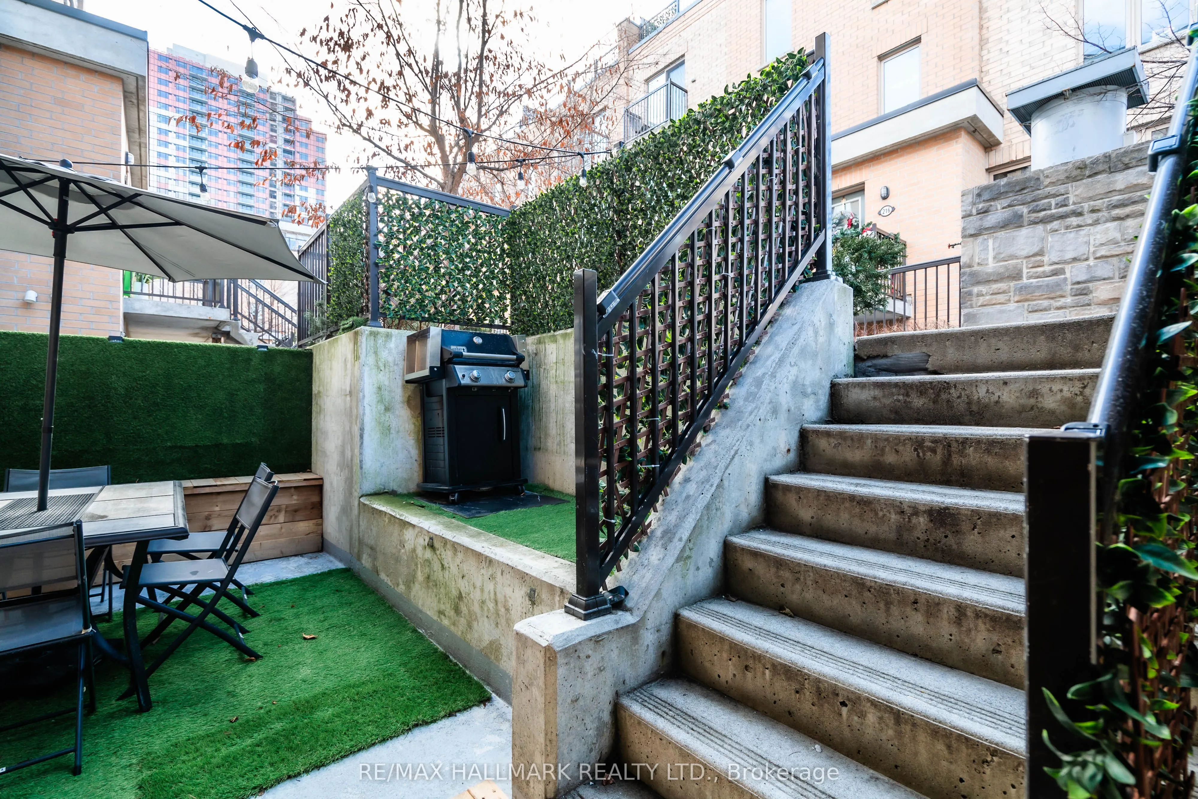 11 Foundry Avenue, #129