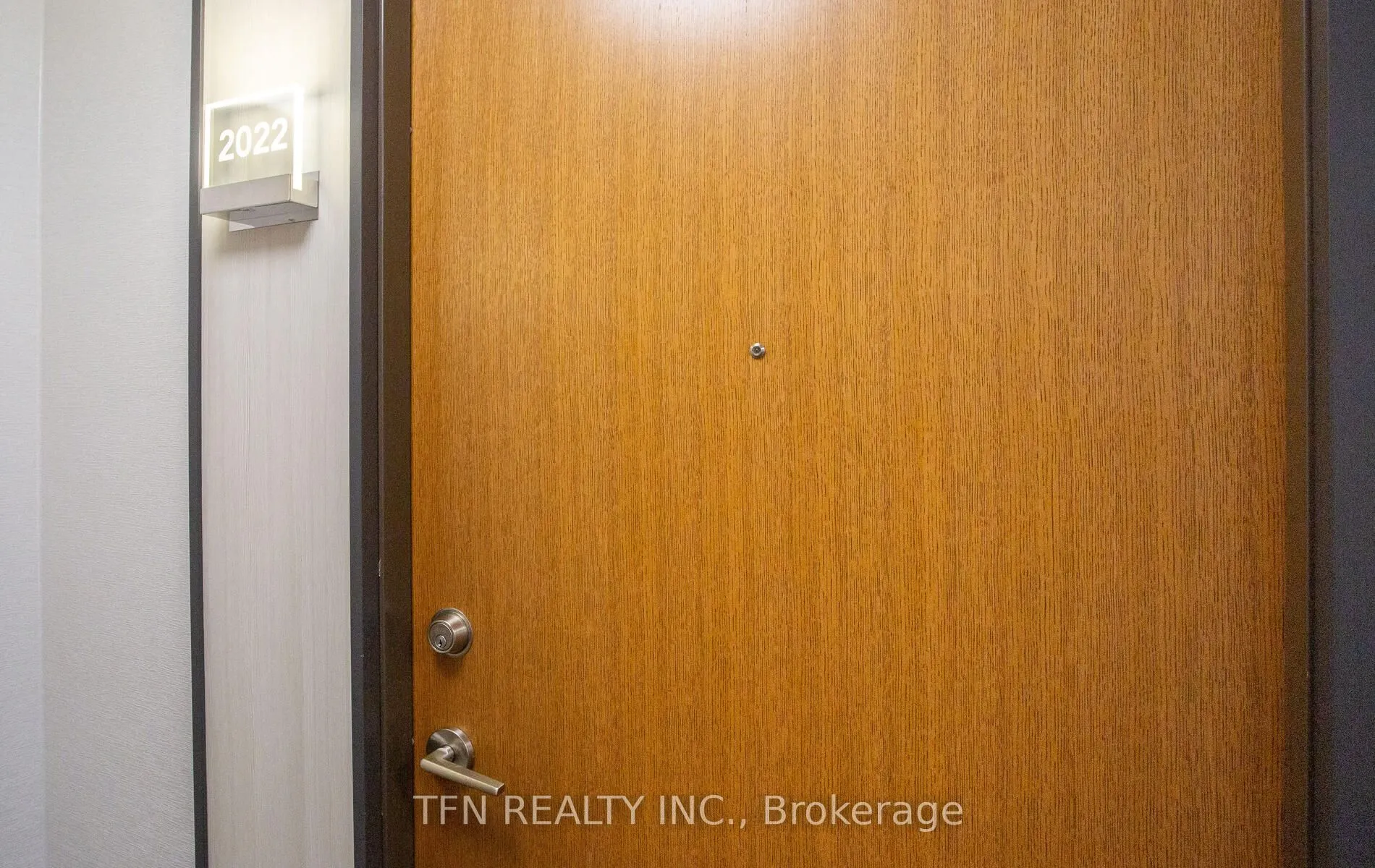 30 Shore Breeze Drive, #2022