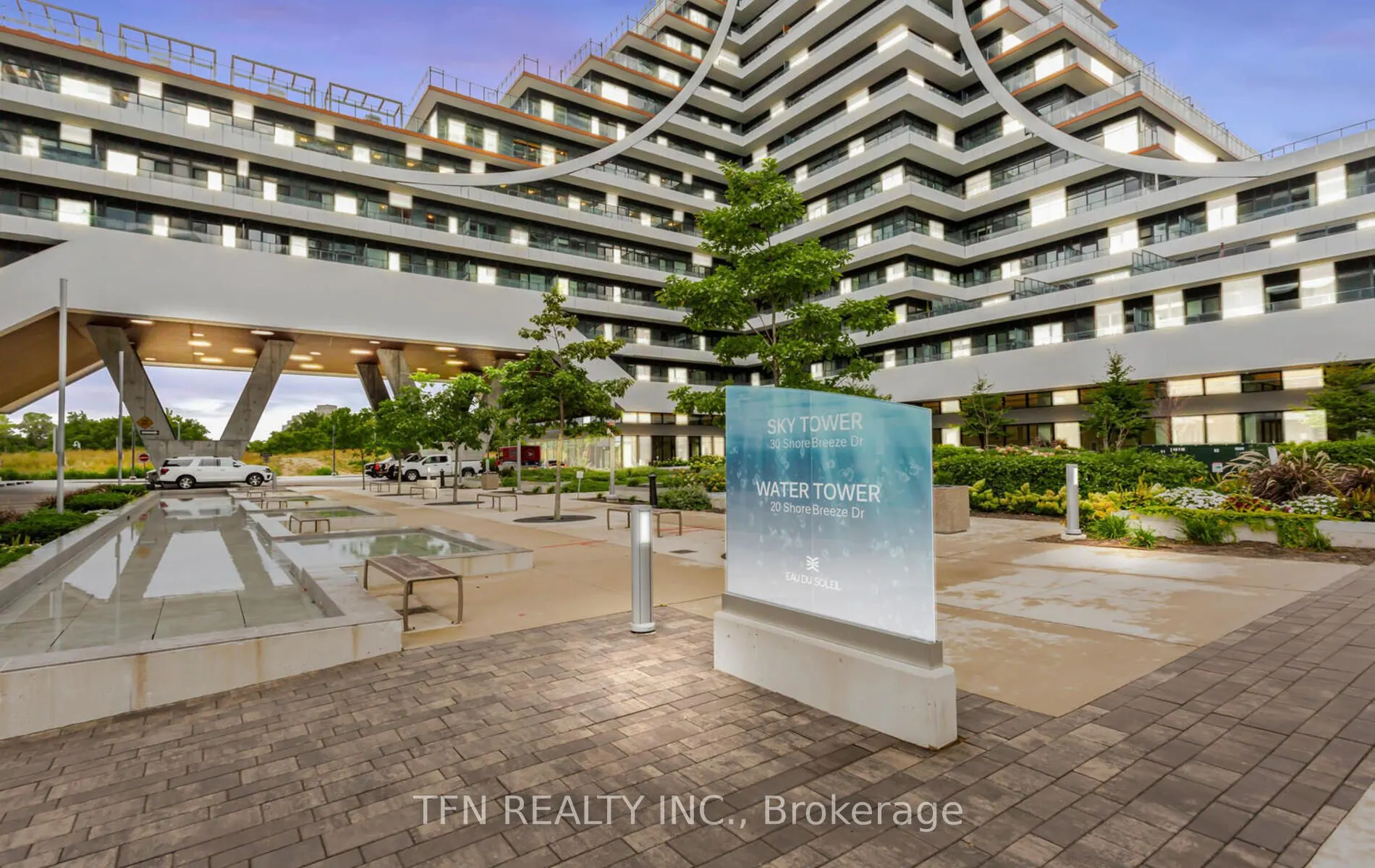 30 Shore Breeze Drive, #2022