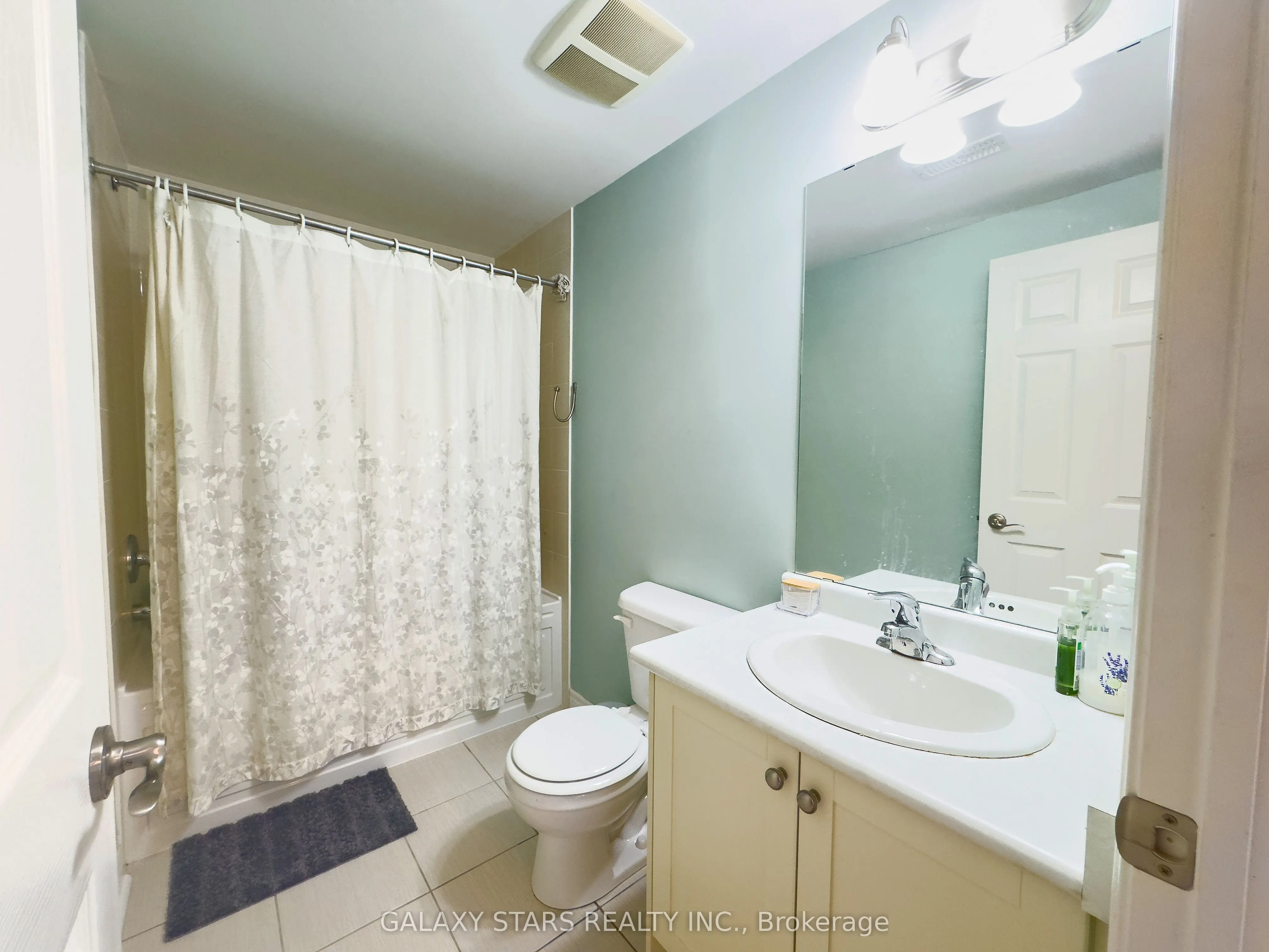 5 Aspenview Avenue