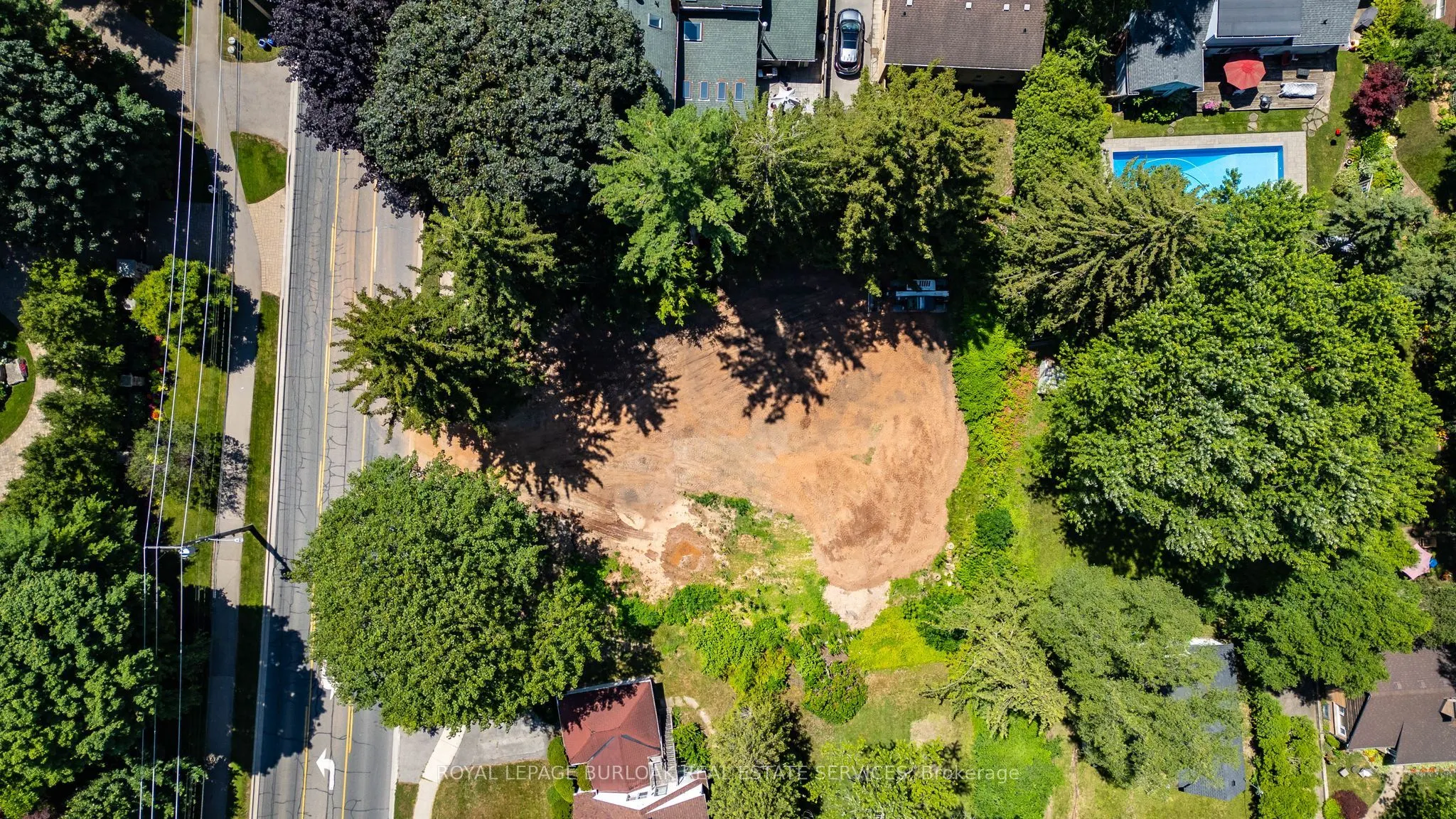 2381 Lakeshore Road