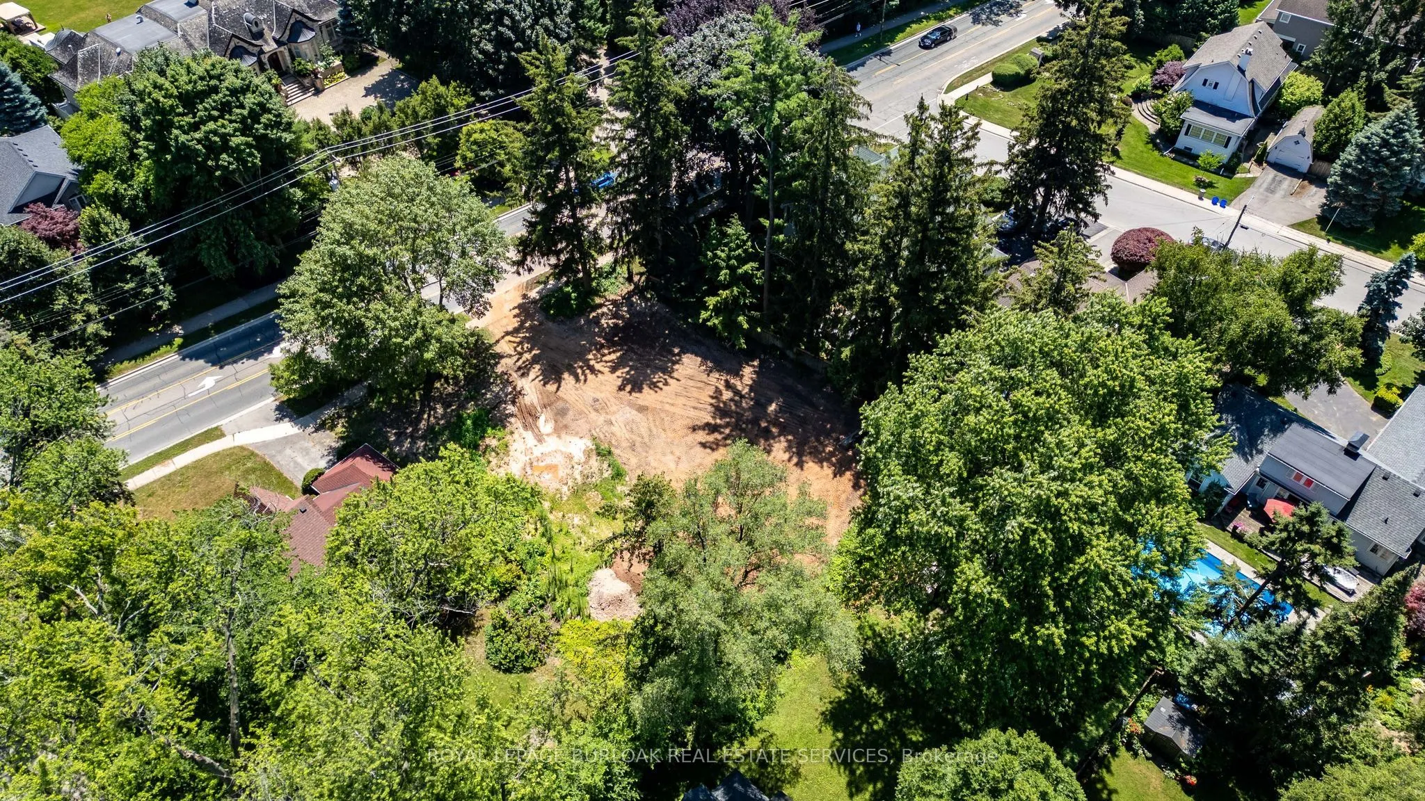2381 Lakeshore Road
