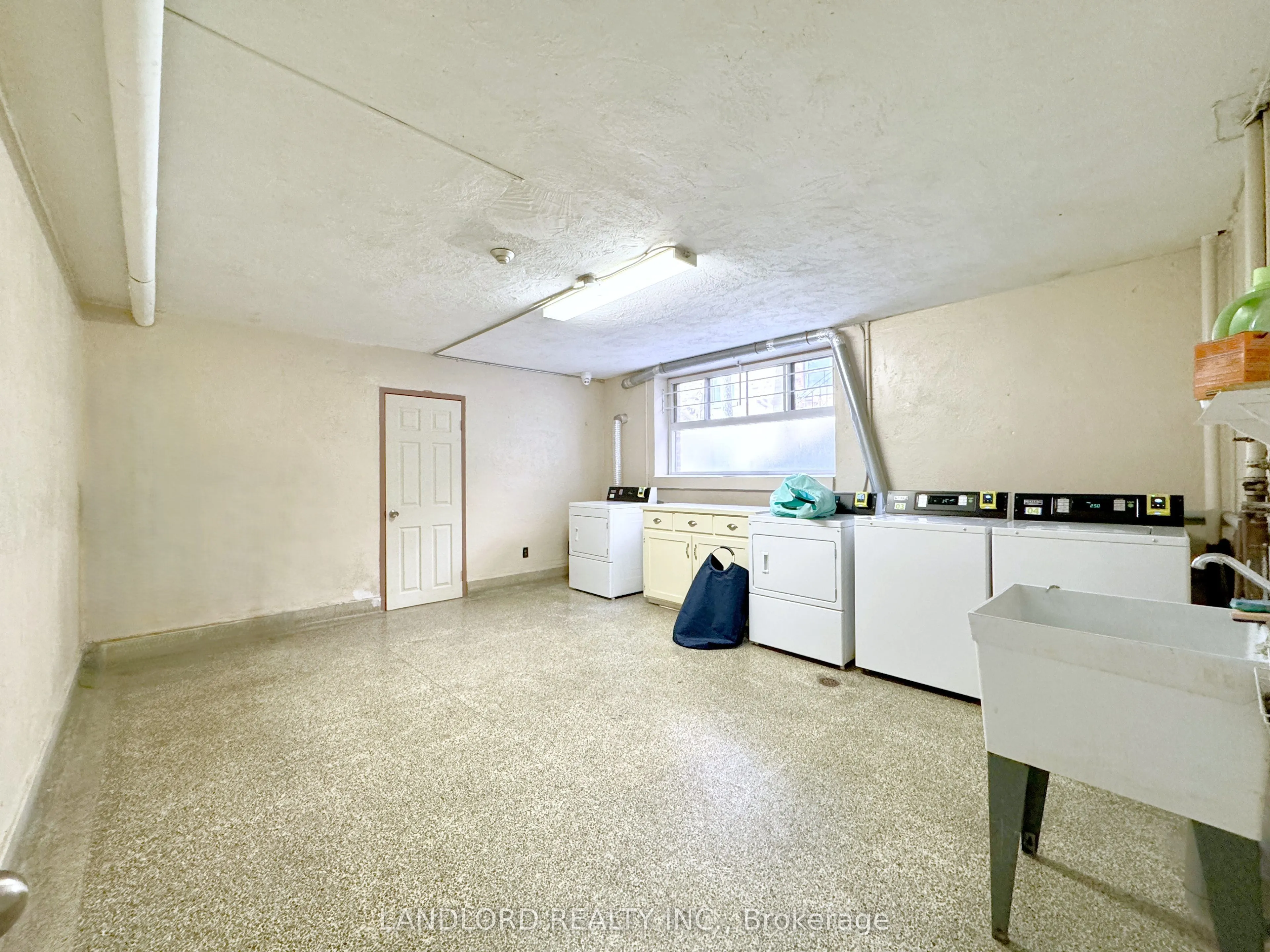 2696 Lake Shore Boulevard W, #12
