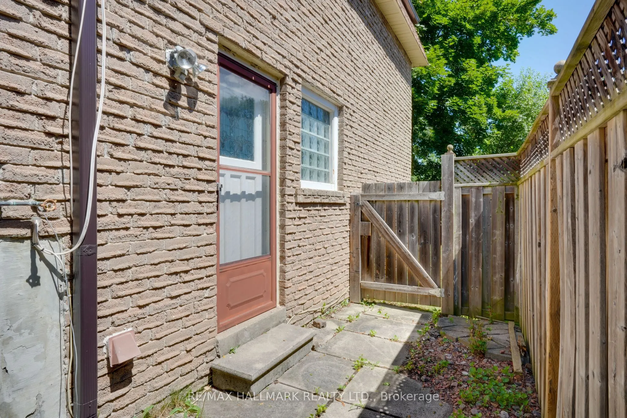 211 Foundry Street