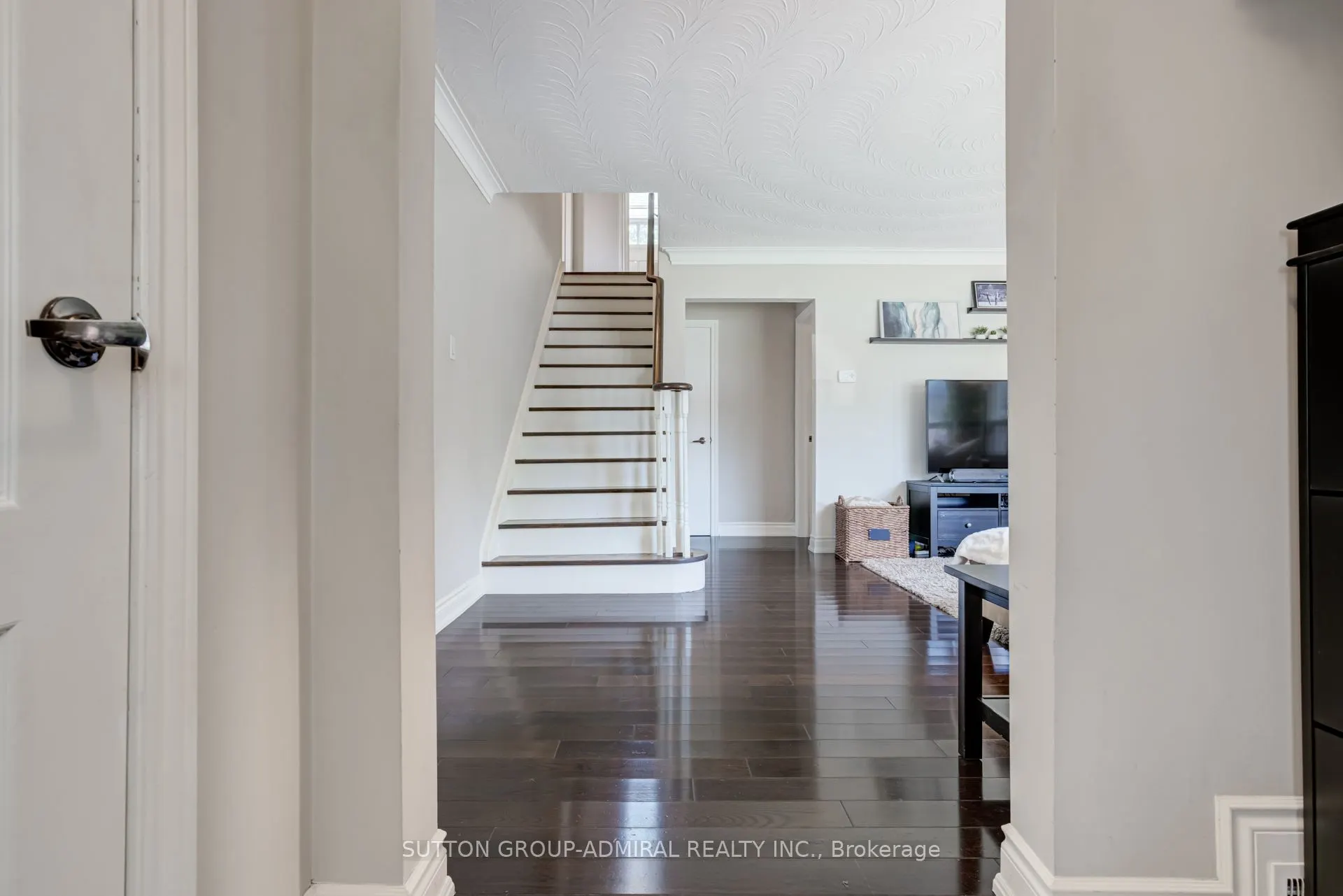 103 Neilson Drive