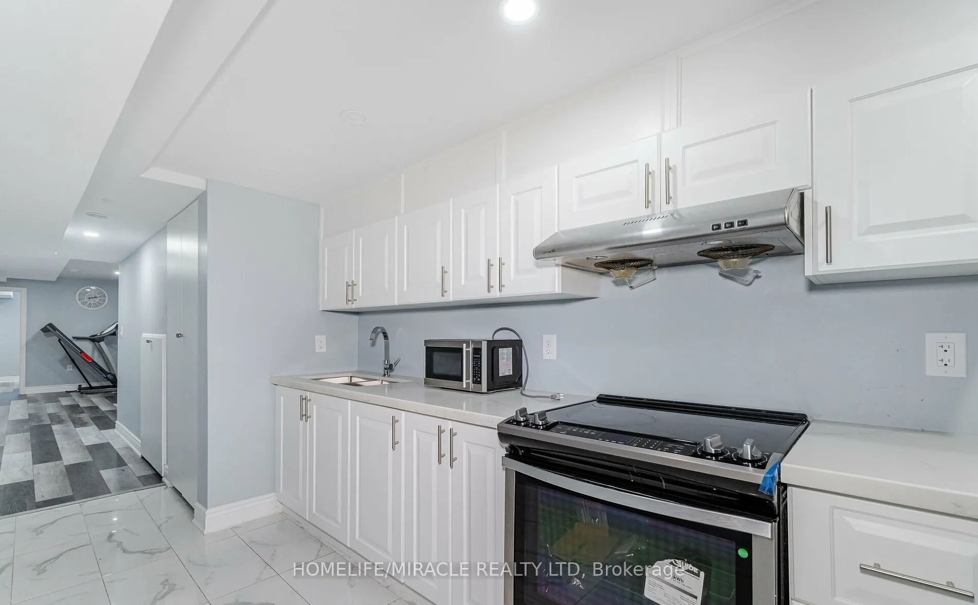 46 SWANTON Road