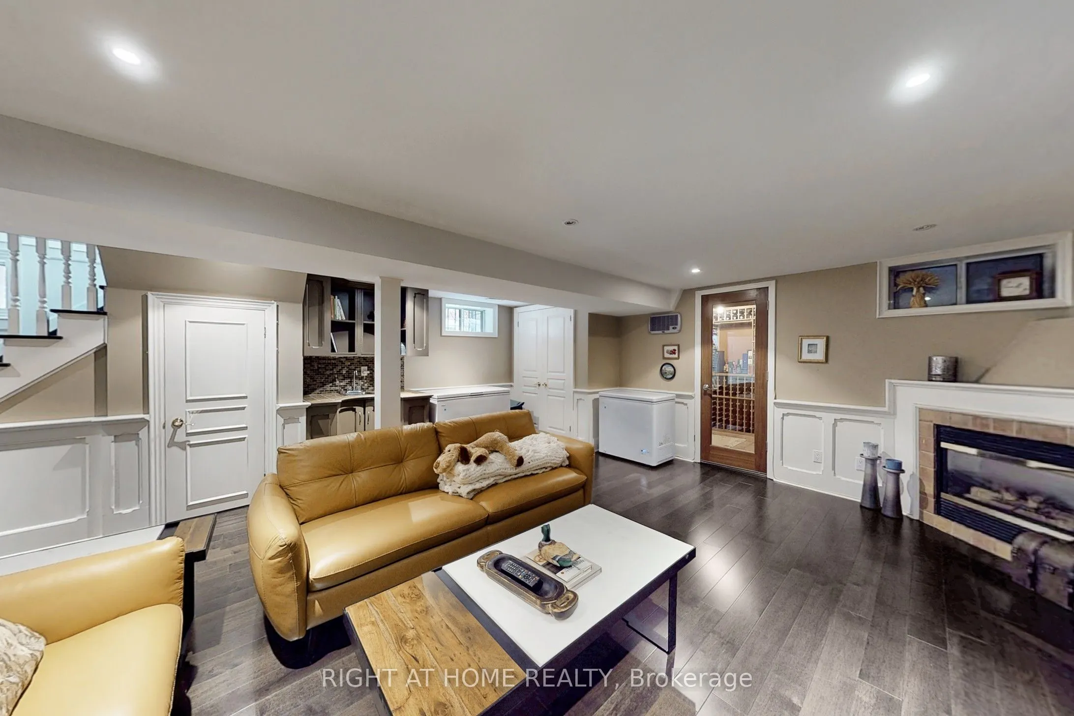 46 Jackson Avenue