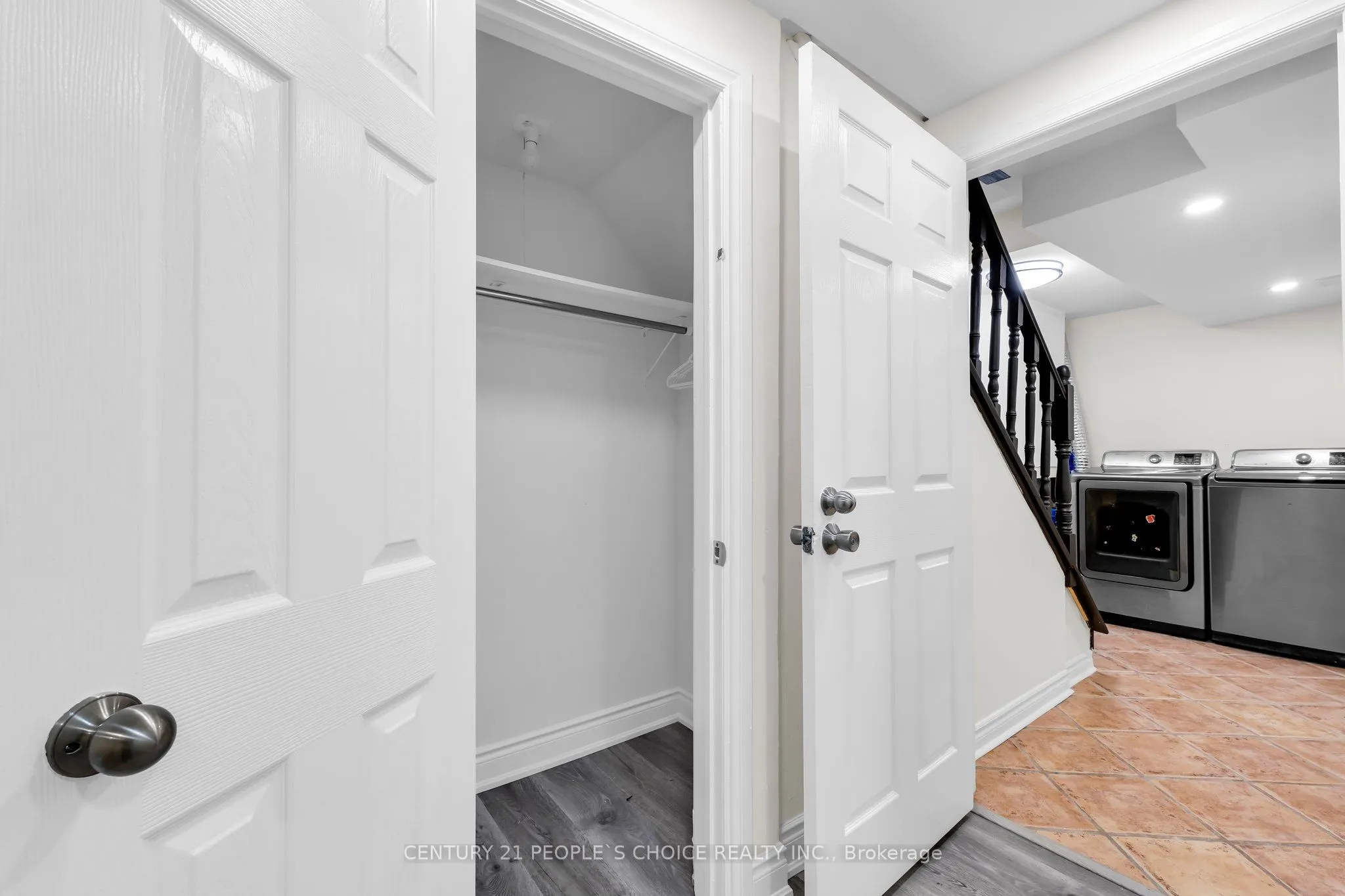 46 Studebaker Trail