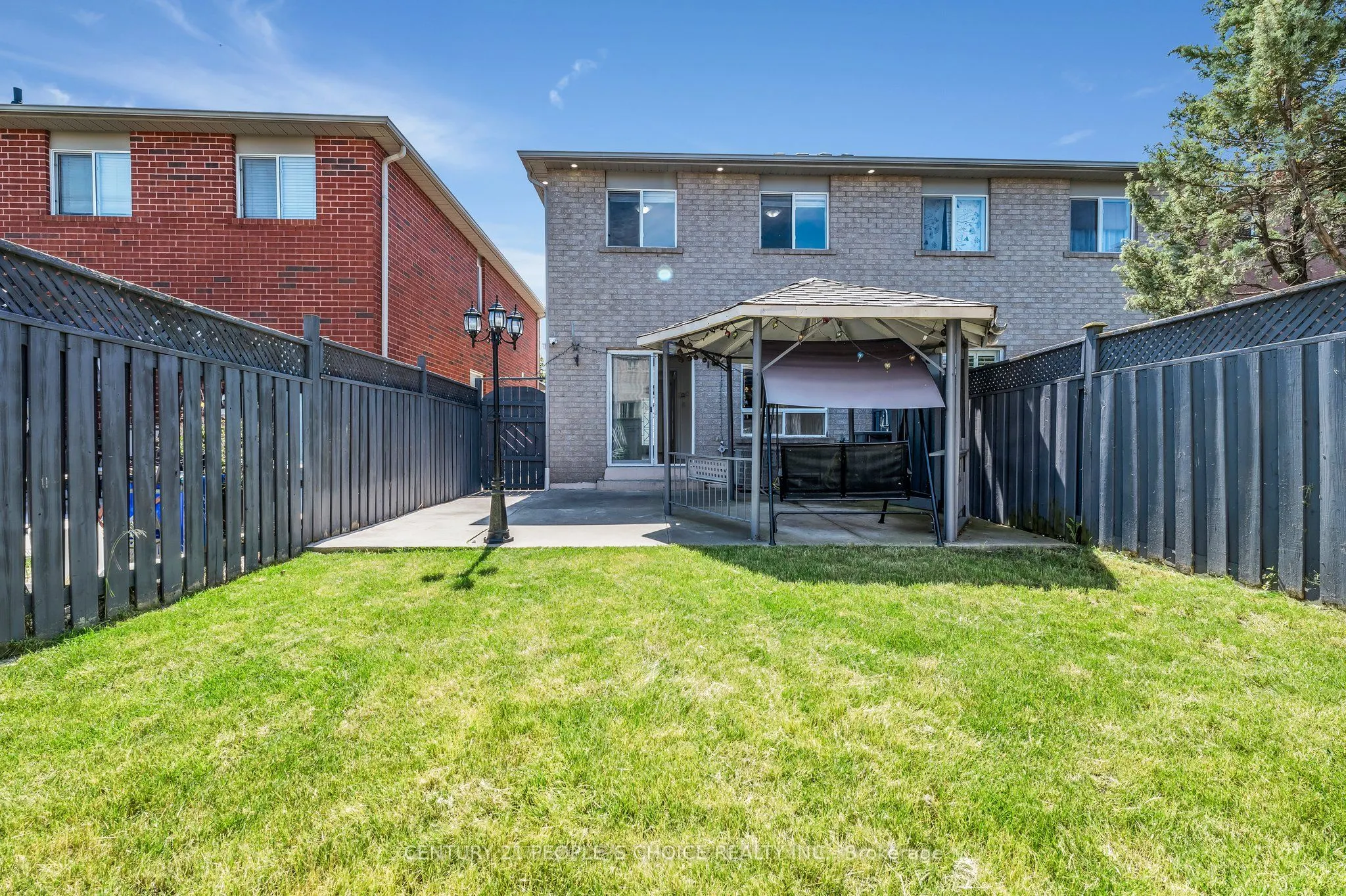 46 Studebaker Trail