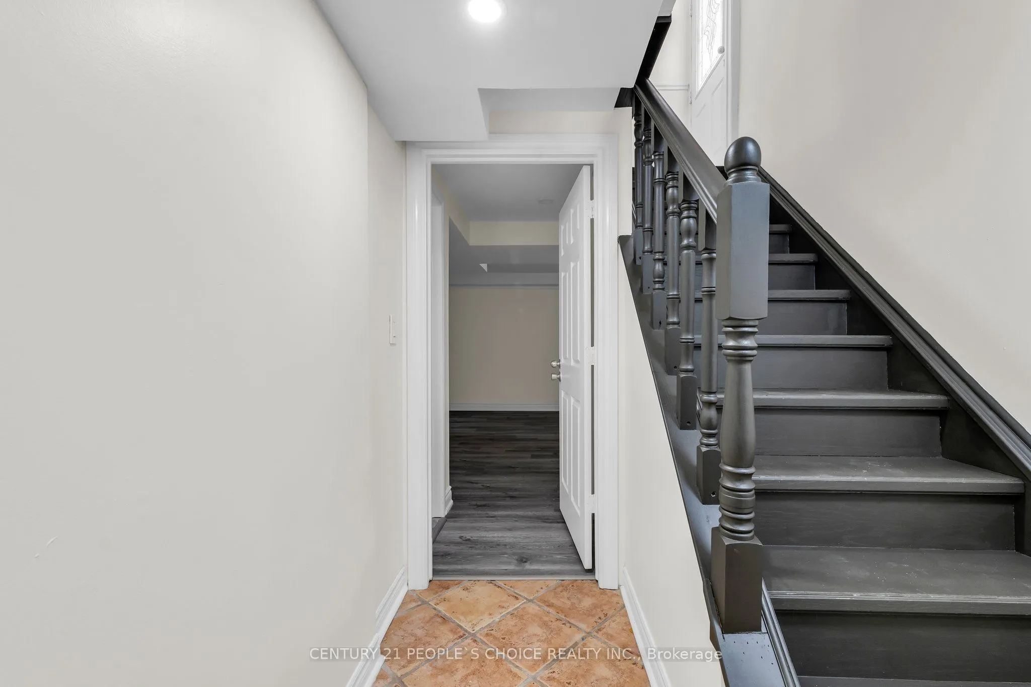 46 Studebaker Trail