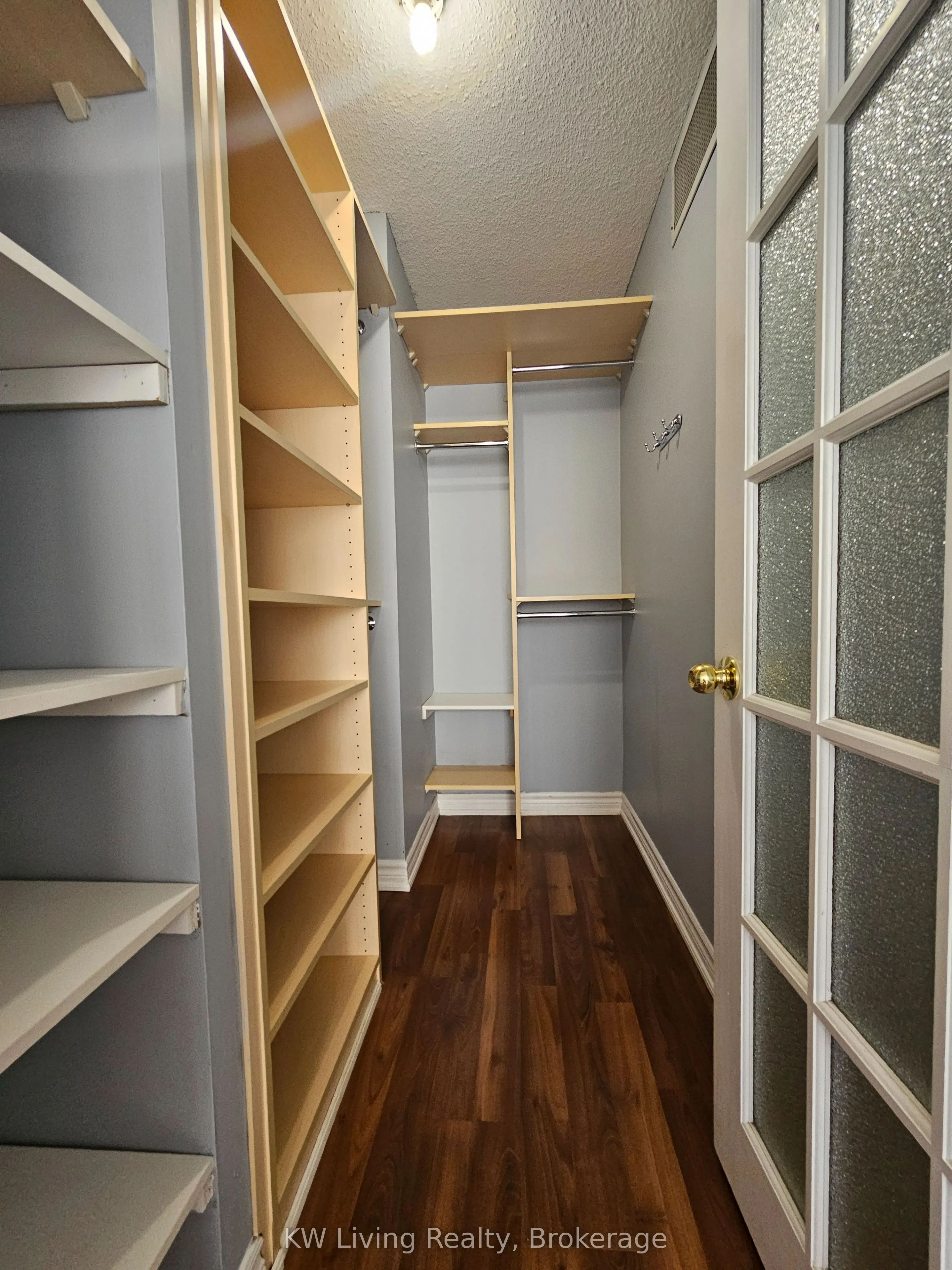 265 Enfield Place, #1502
