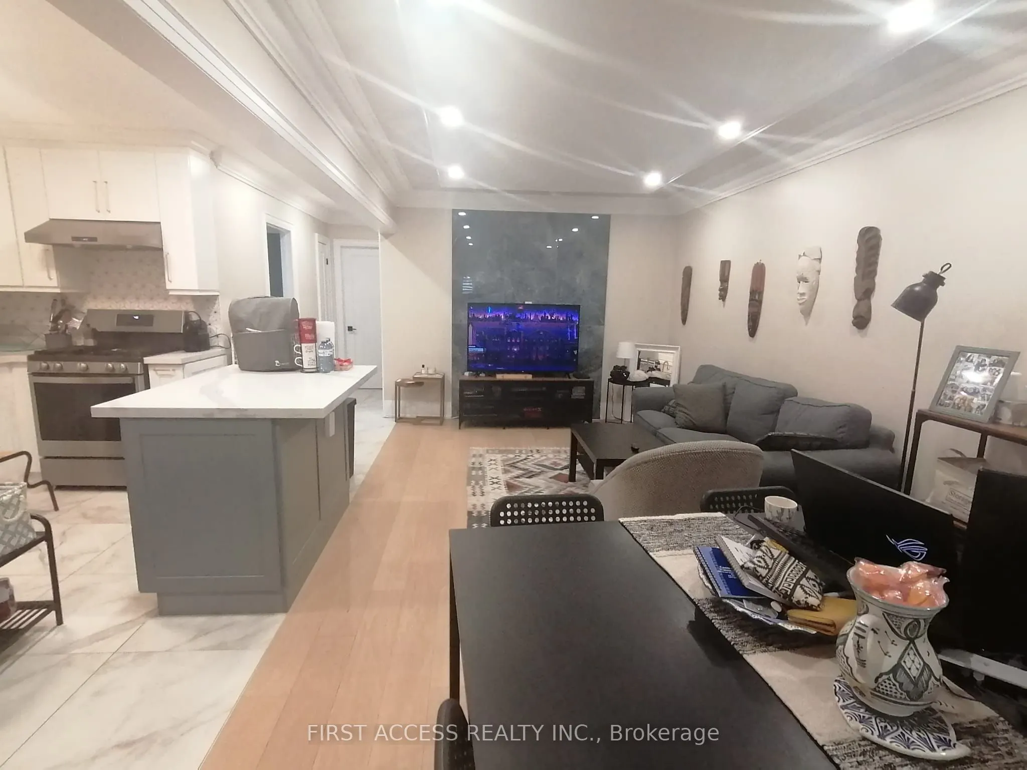15 Chartwell Road, #Main