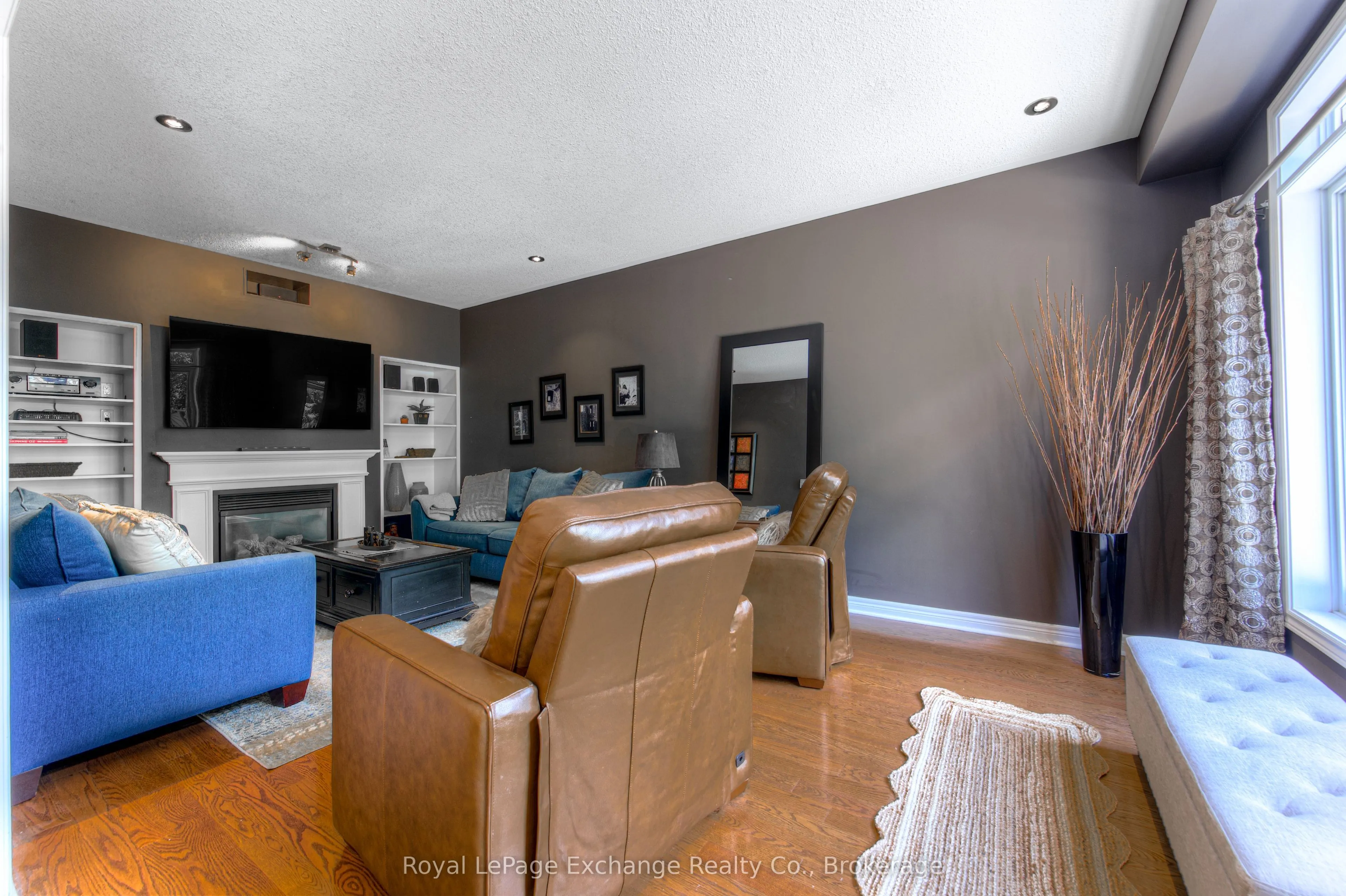 11 Salmon Way