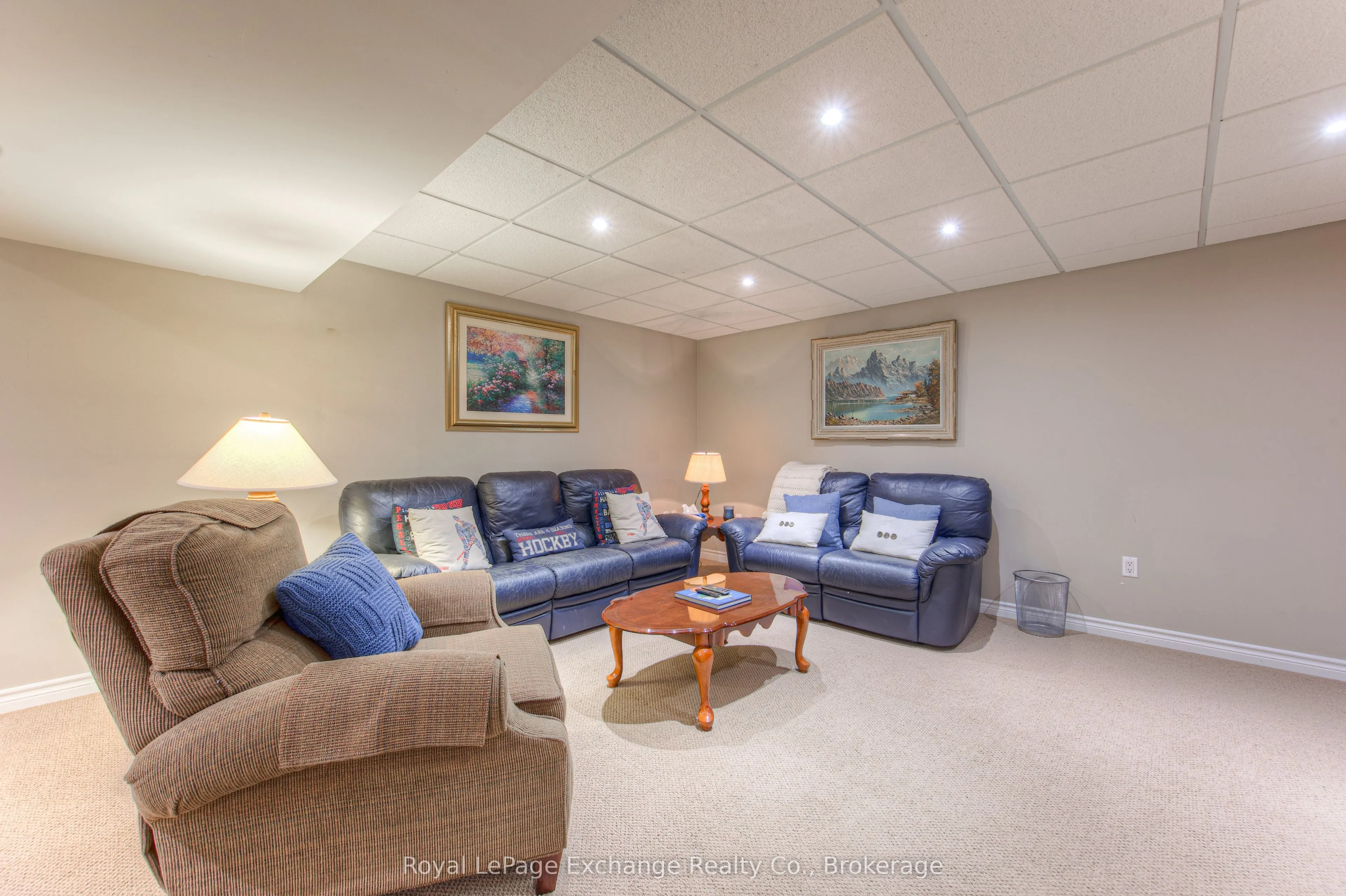 11 Salmon Way