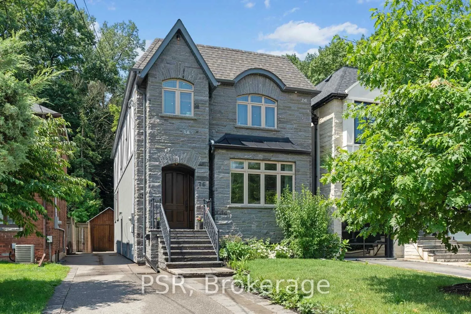 76 South Kingsway