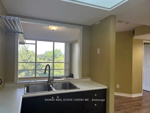 45 Kingsbridge Garden Circle, #401