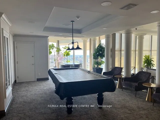 45 Kingsbridge Garden Circle, #401