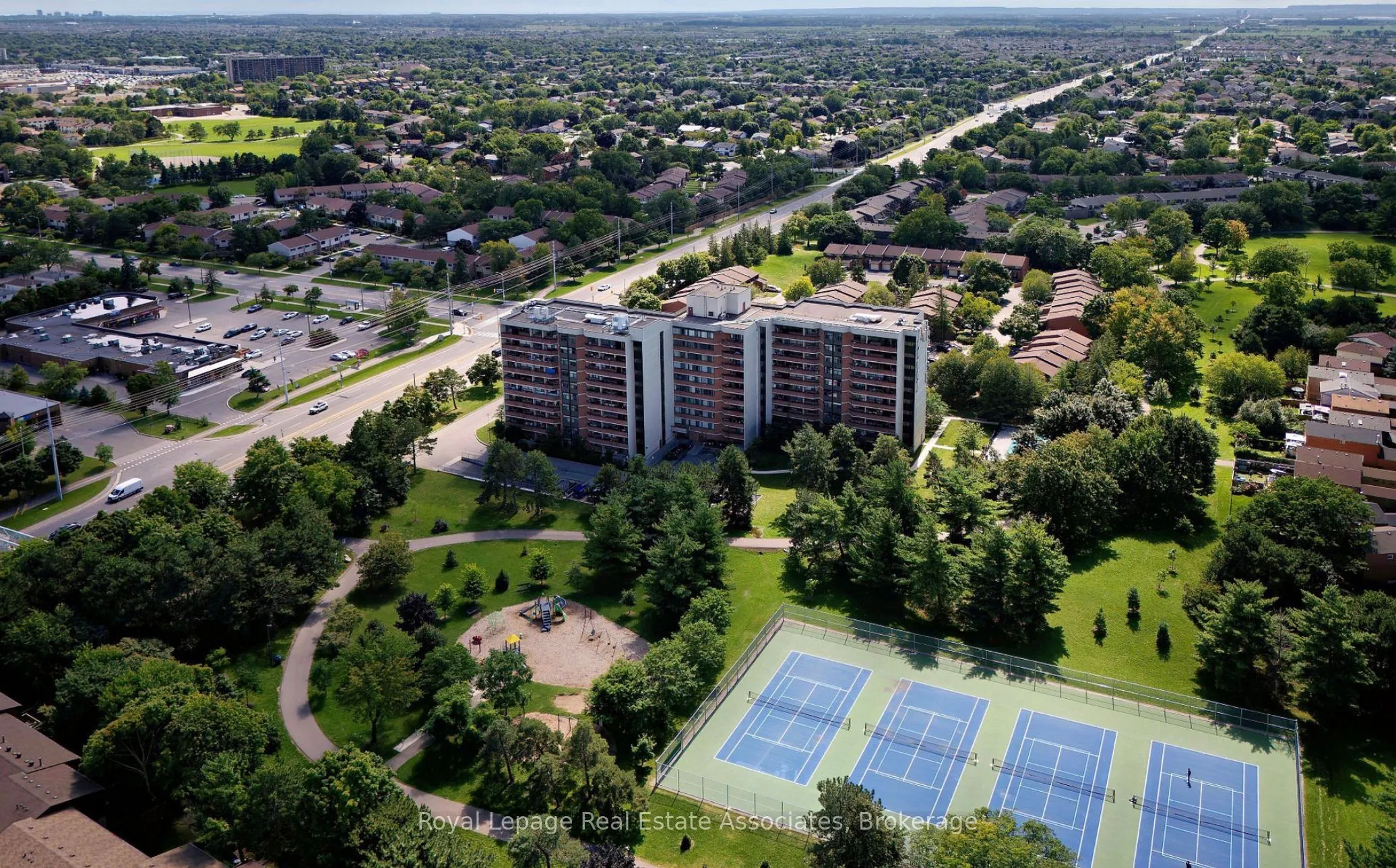 2301 Derry Road W, #1004