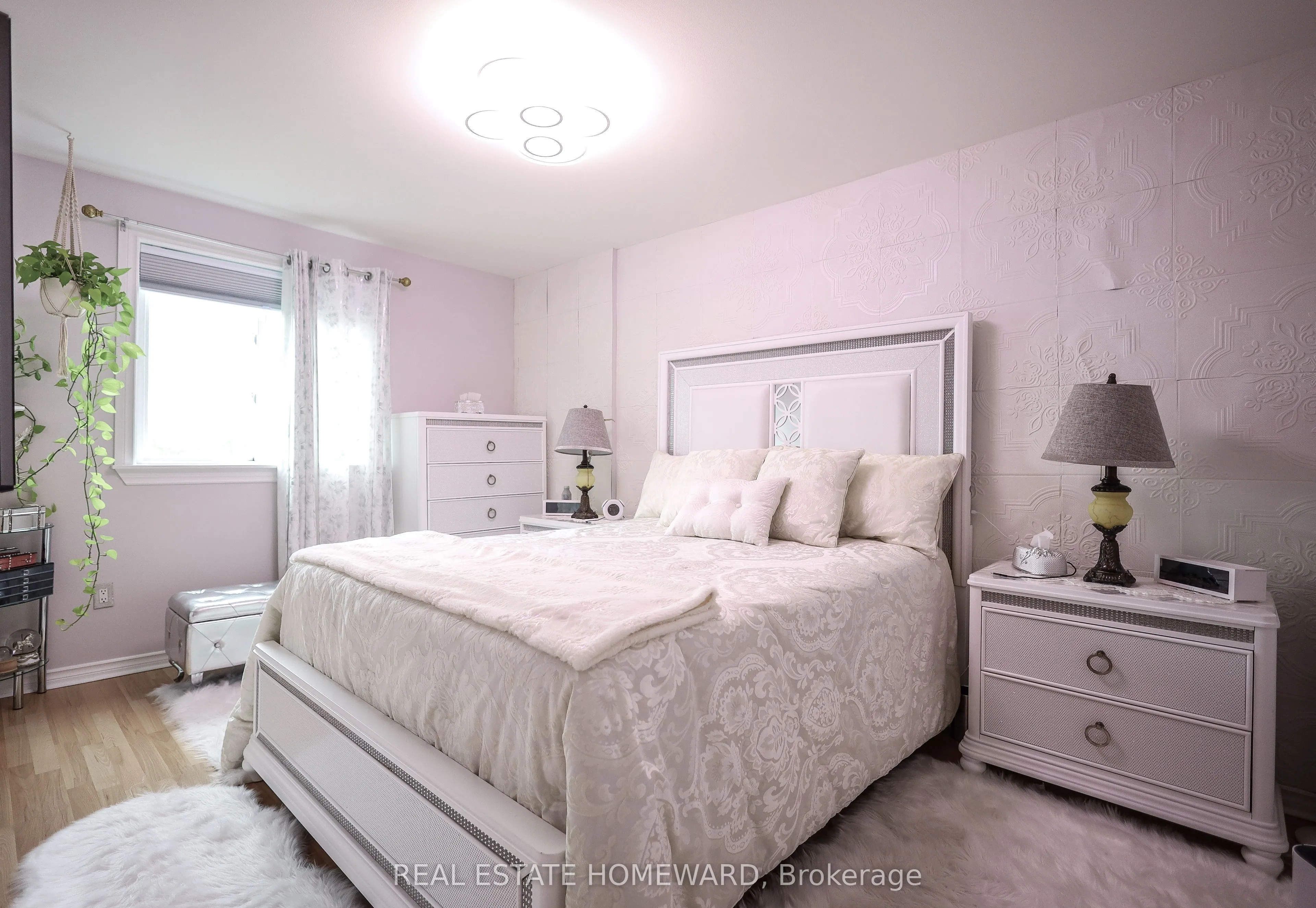 2001 Bonnymede Drive, #5
