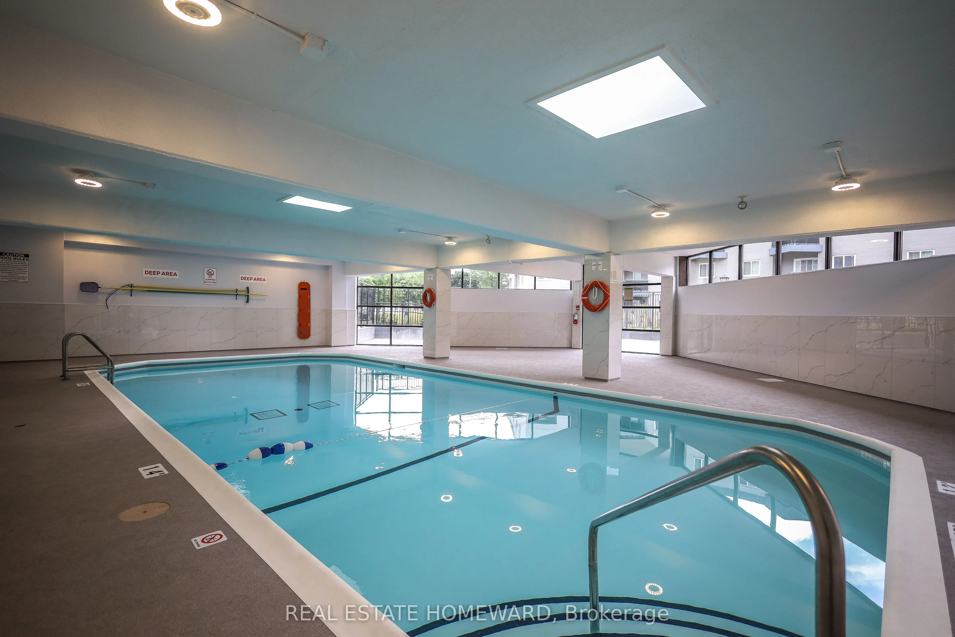 2001 Bonnymede Drive, #5