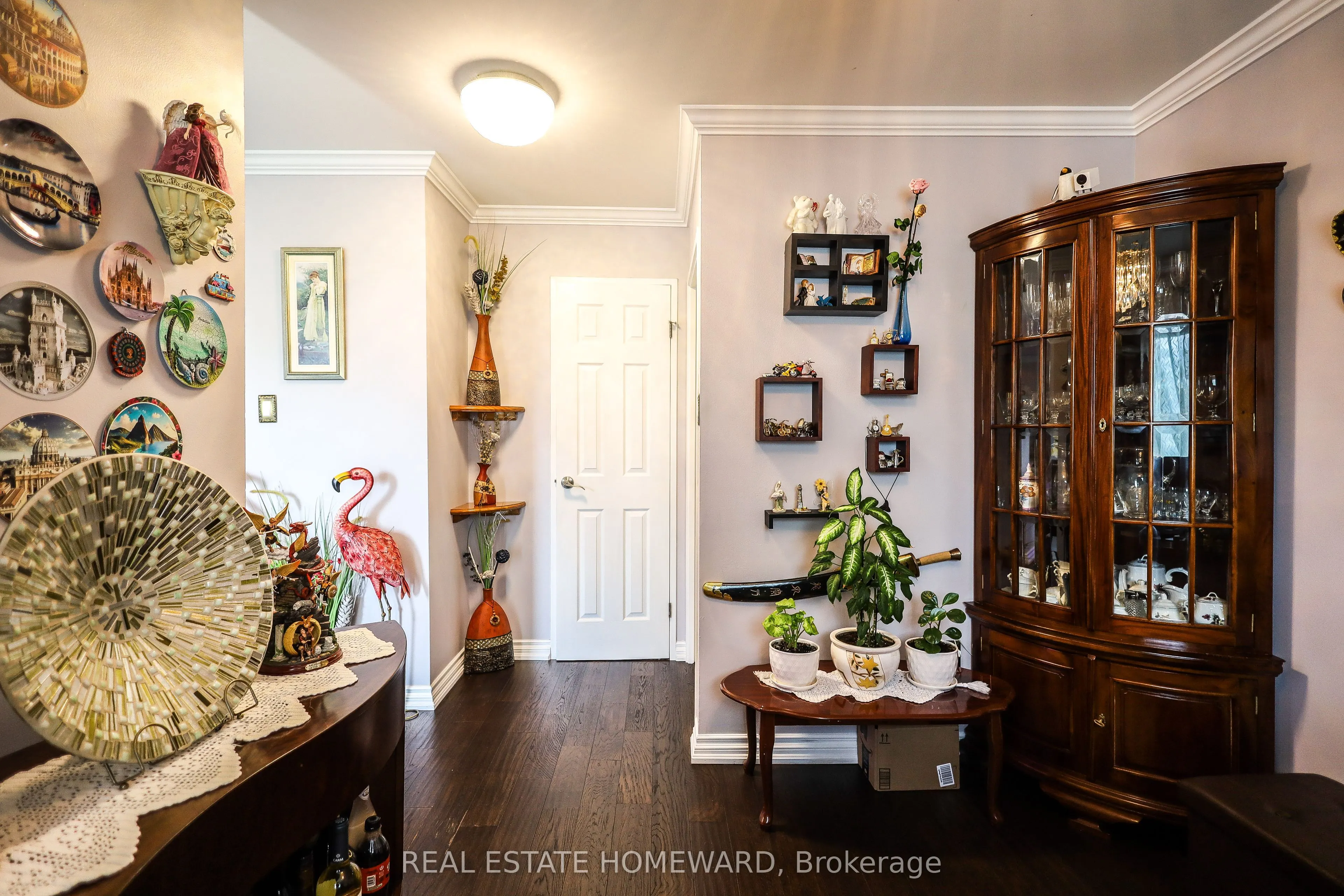2001 Bonnymede Drive, #5