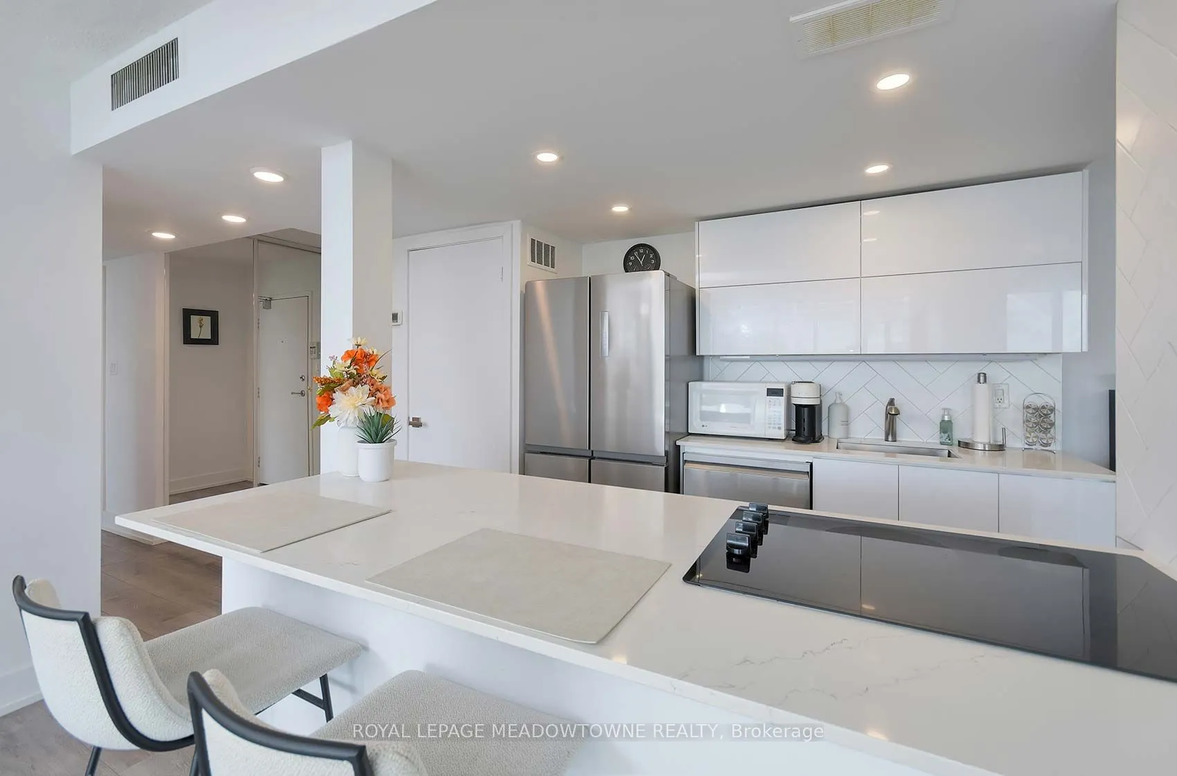 1333 Bloor Street, #805