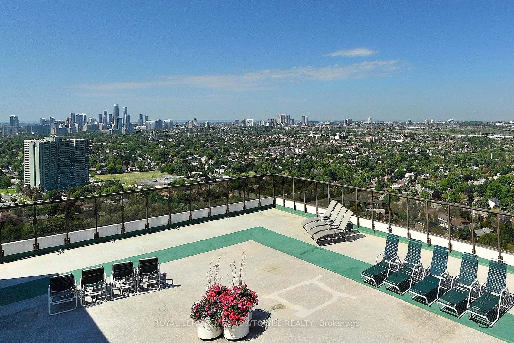 1333 Bloor Street, #805
