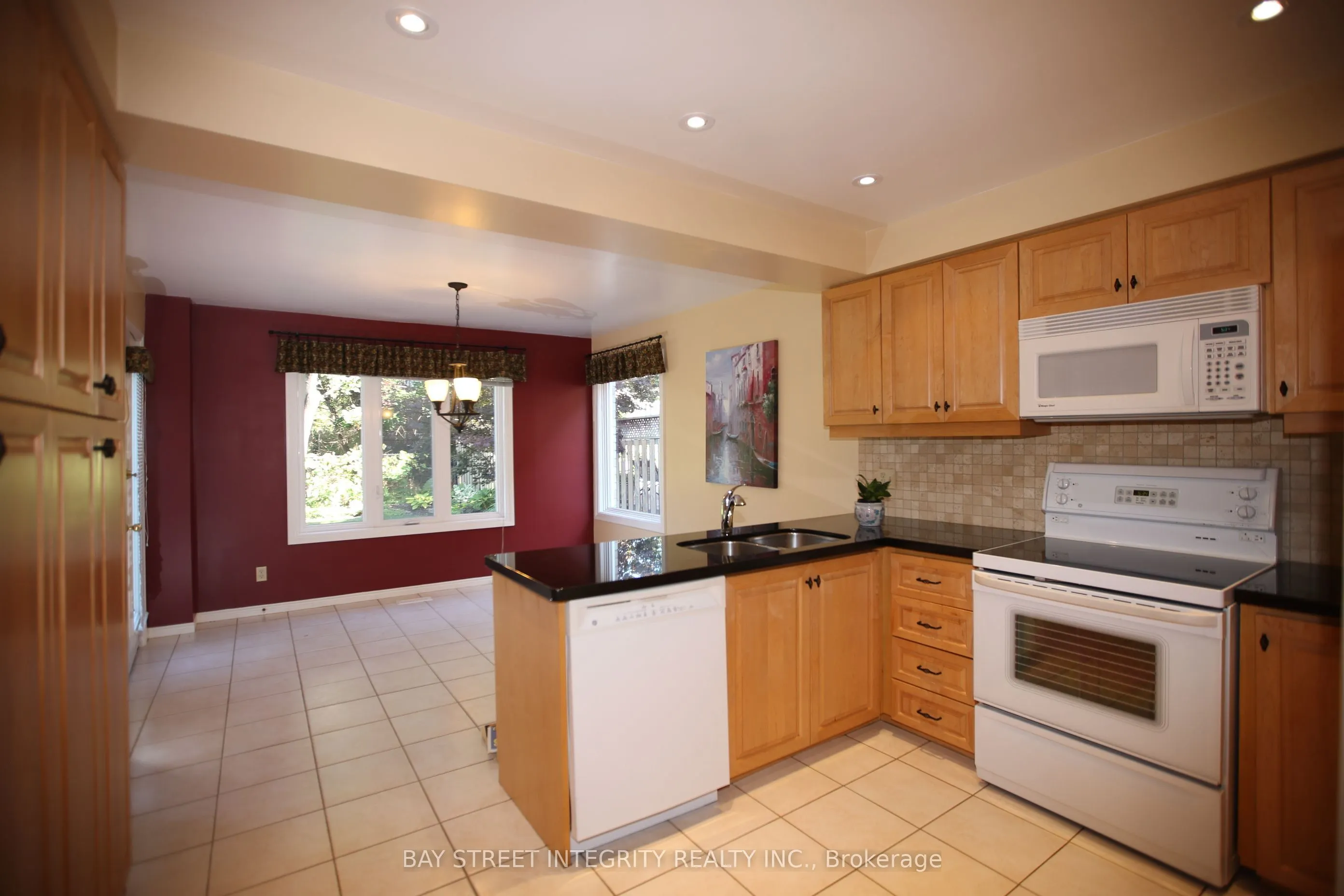 1906 Stoneybrook Court