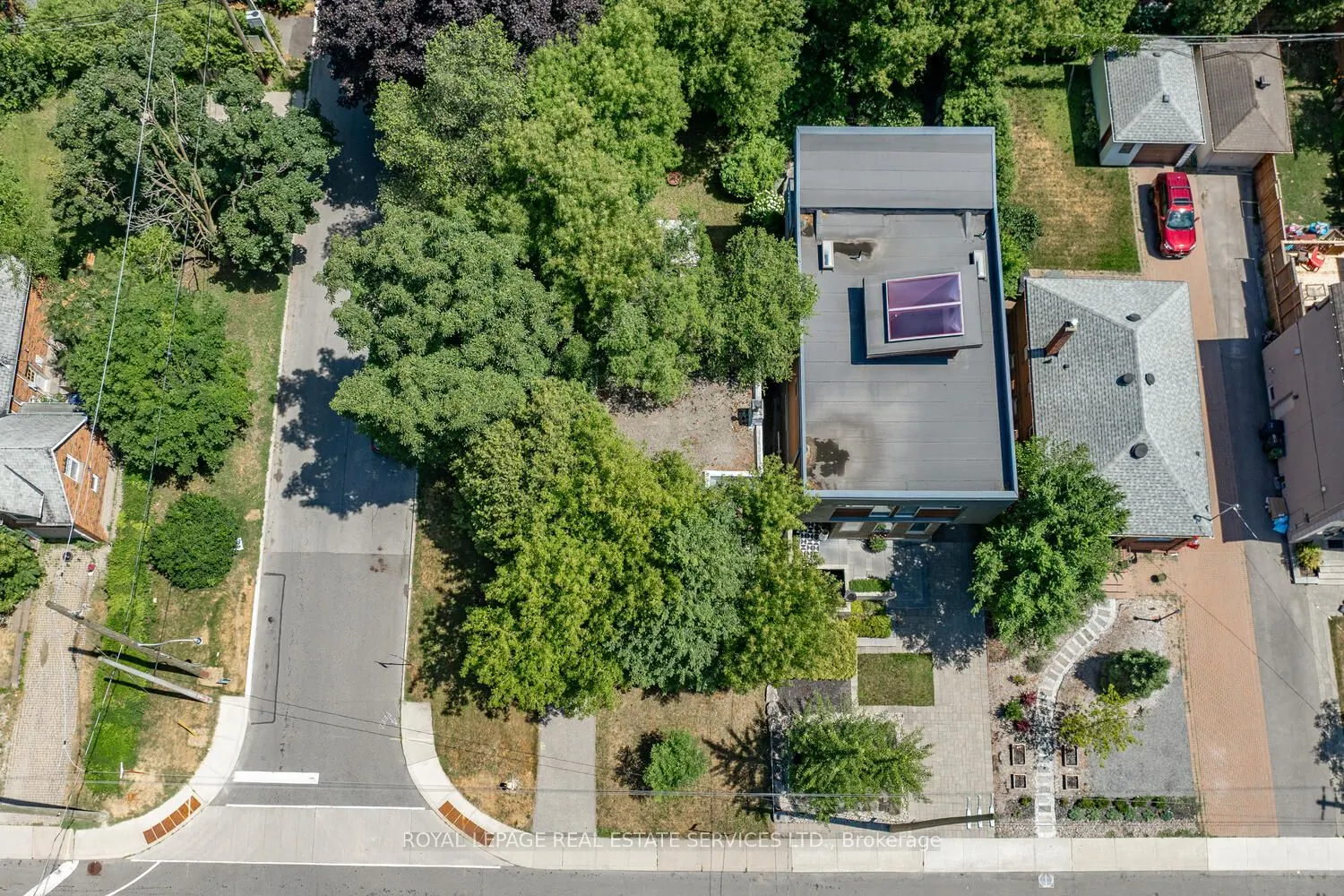 101 South Kingsway