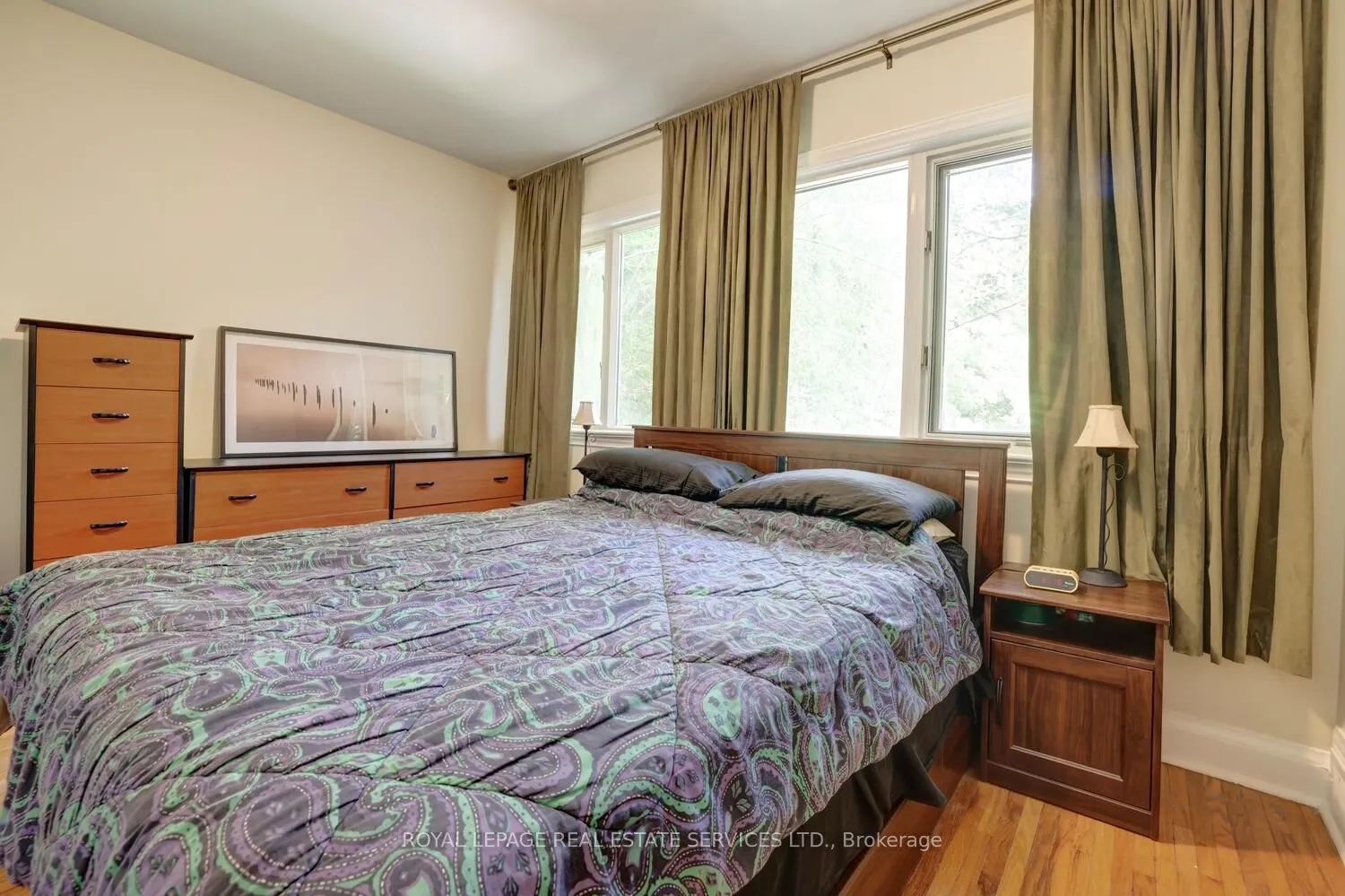 101 South Kingsway