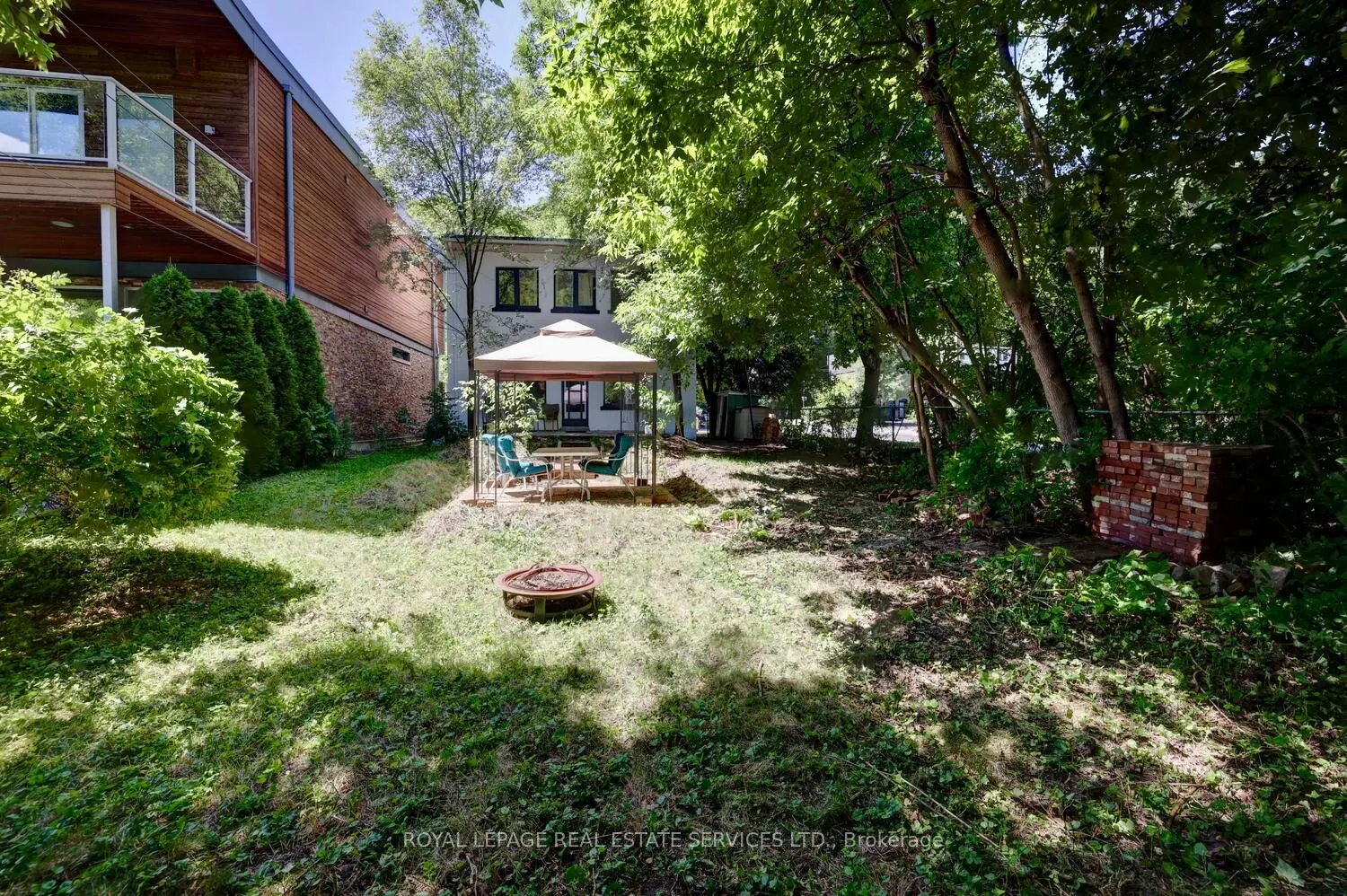 101 South Kingsway