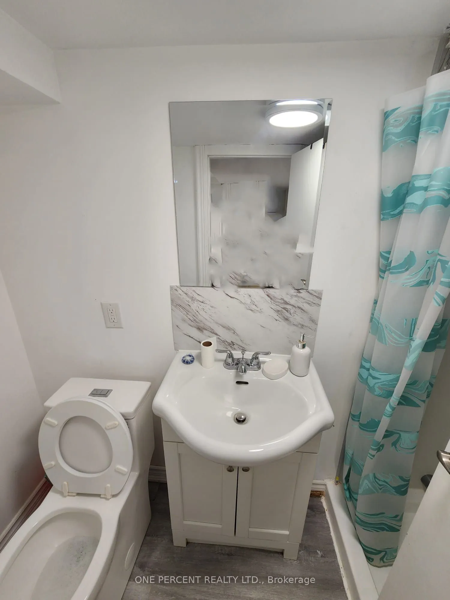 88 Cuffley Crescent N