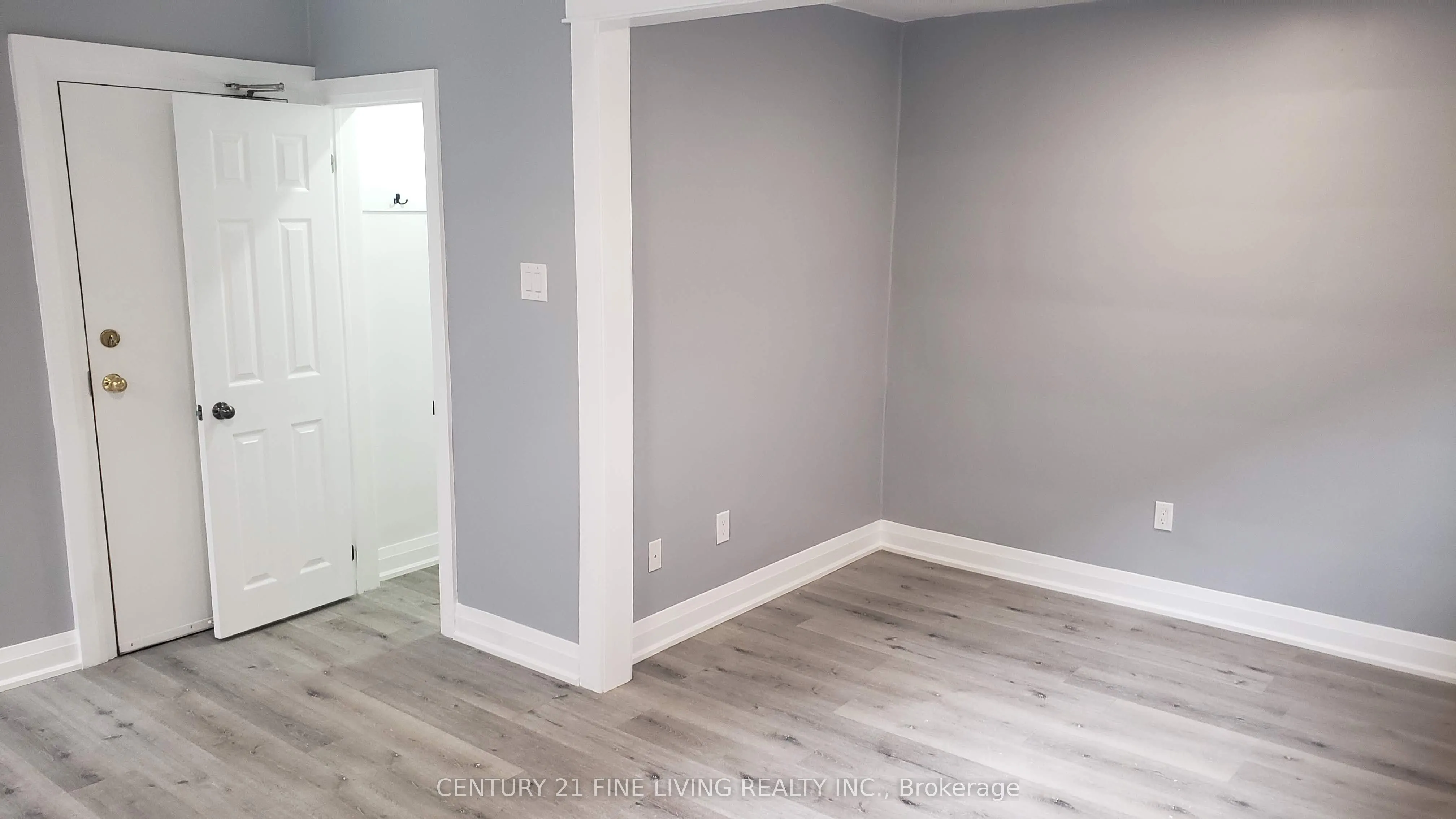 2865 Lake Shore Boulevard W, #4