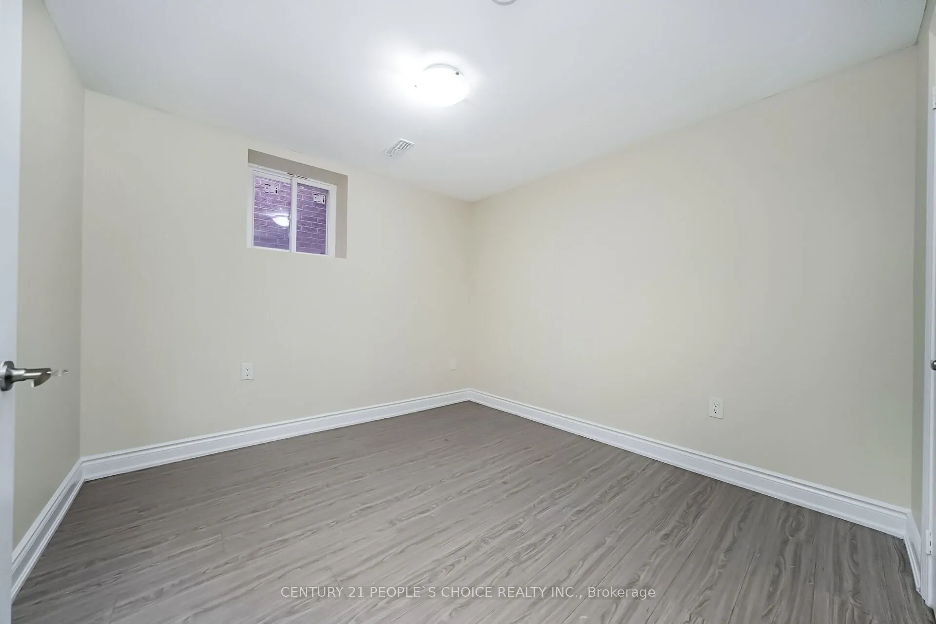 26 Chestermere Crescent